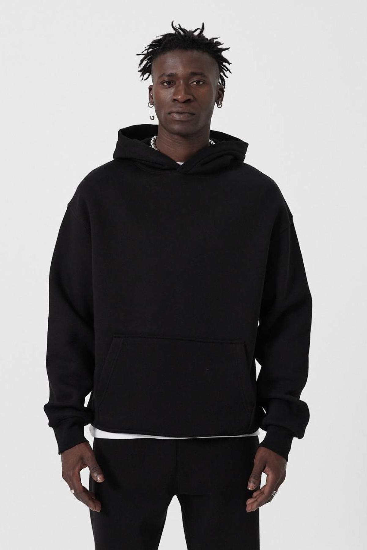 Wholesale Men Black Hoodie with Kangaroo Pocket 739201