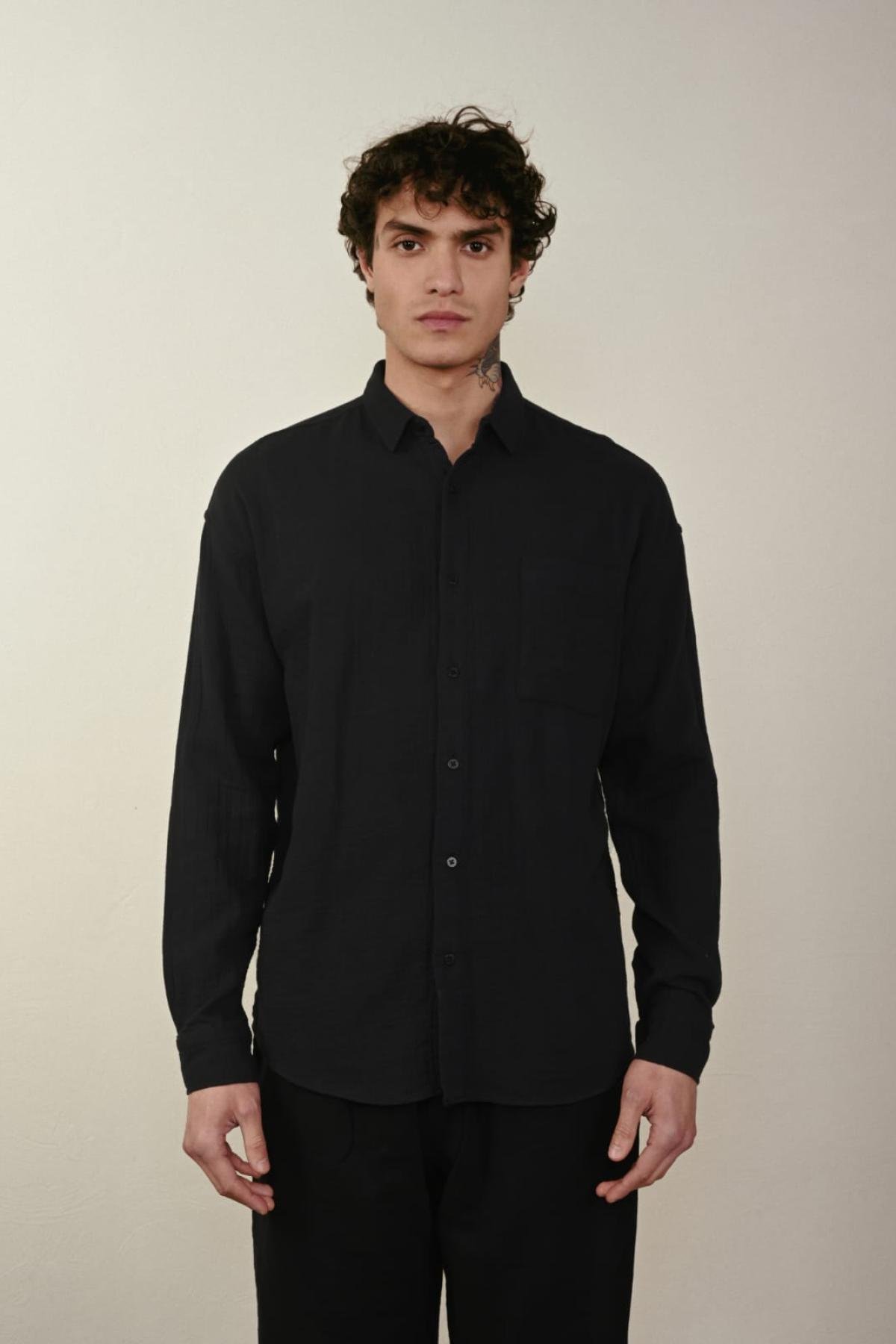Wholesale Men Black Long-Sleeve Shirt 739143