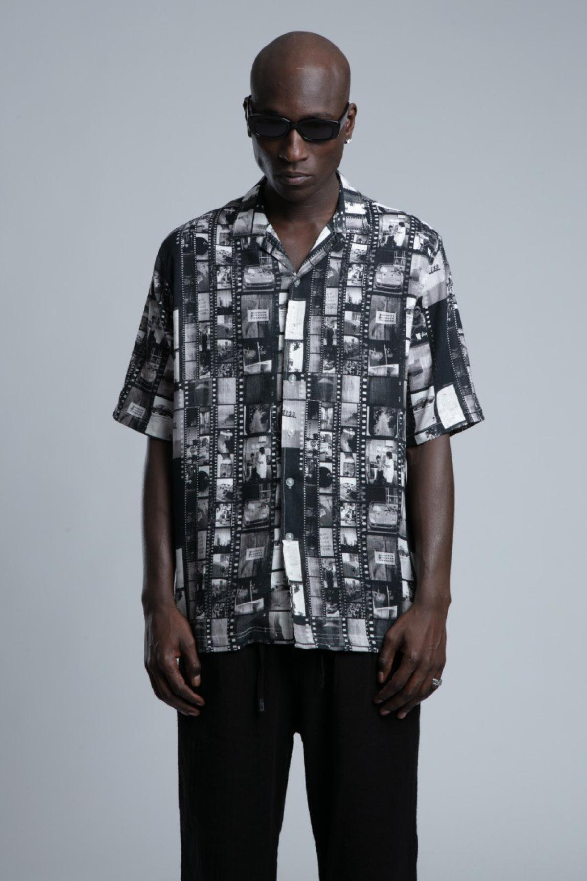 Wholesale Men Black Printed Short Sleeve Shirt 729983