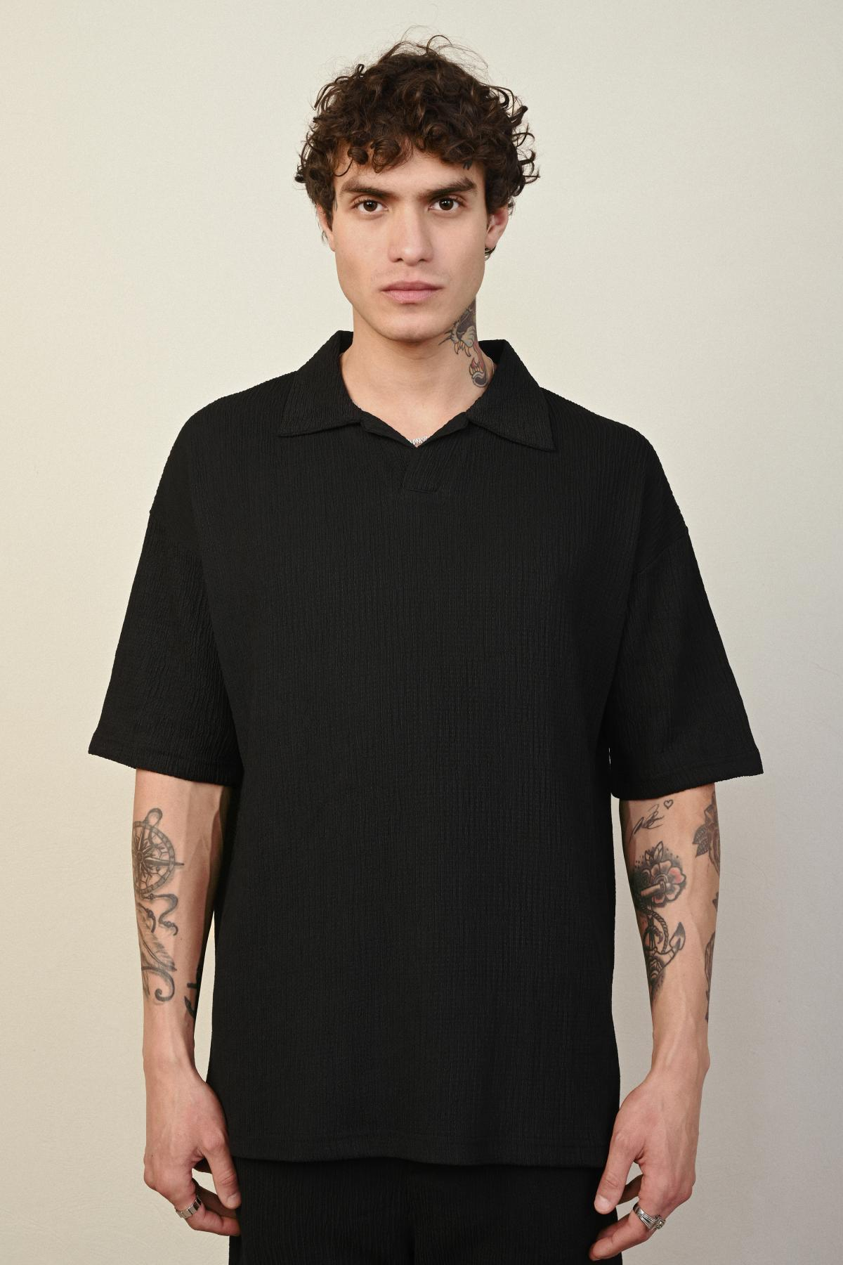 Wholesale Men Black T-shirt 721518