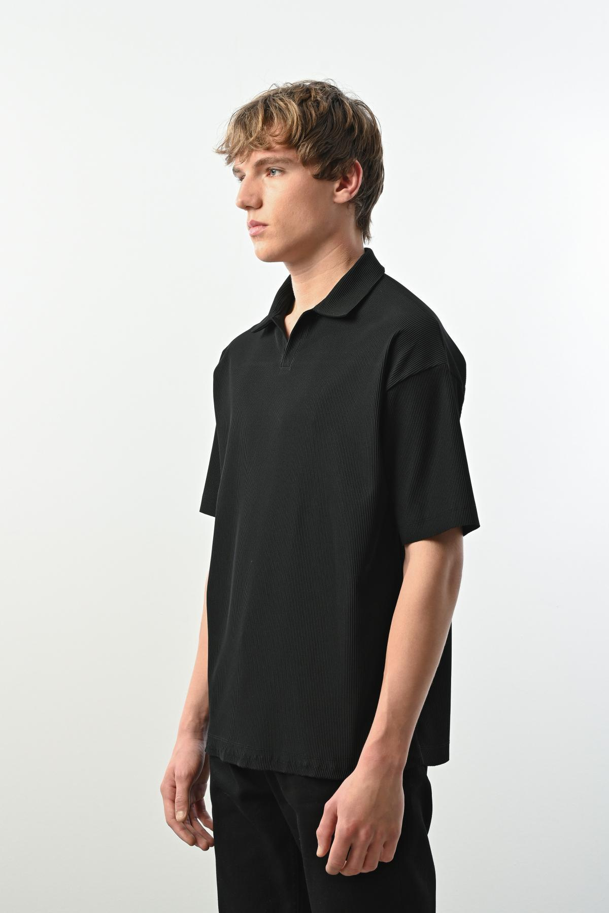 Wholesale Men Black T-shirt 721585