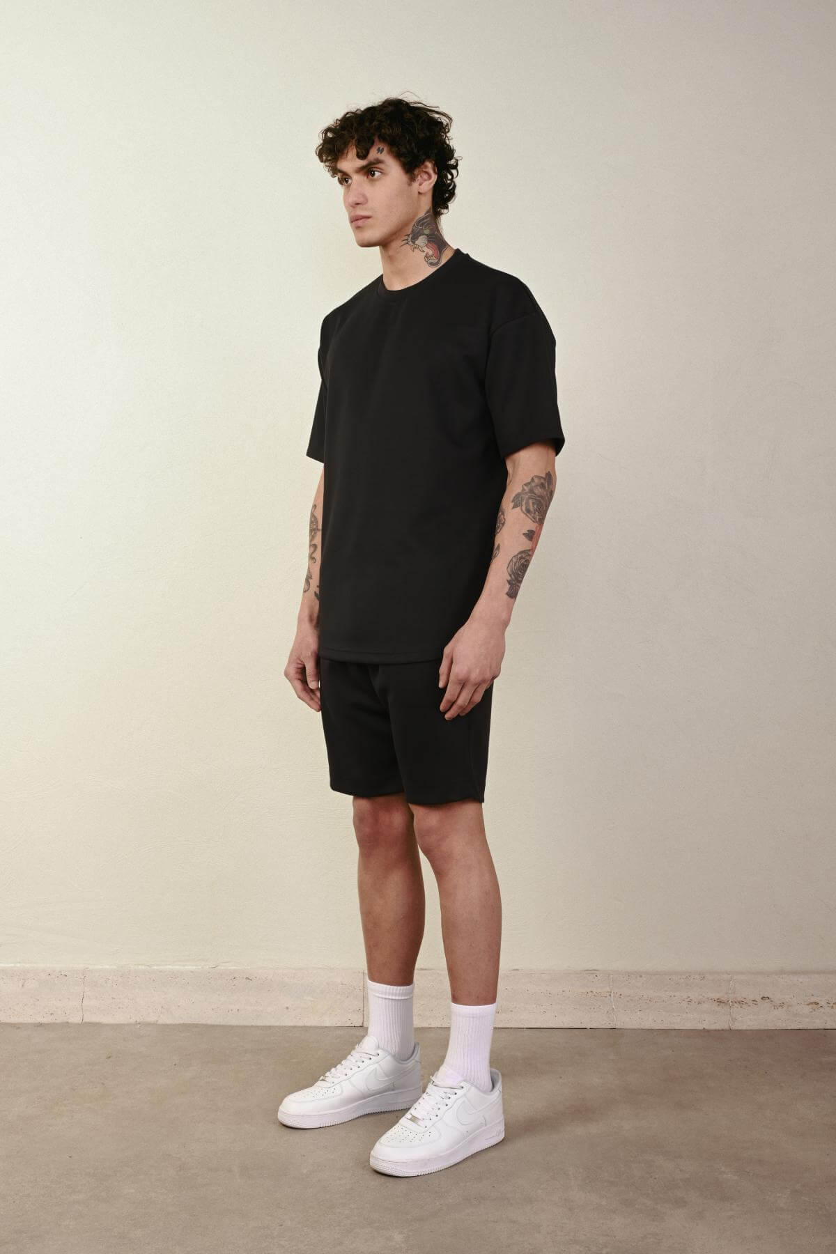 Wholesale Men Black T-shirt 721671