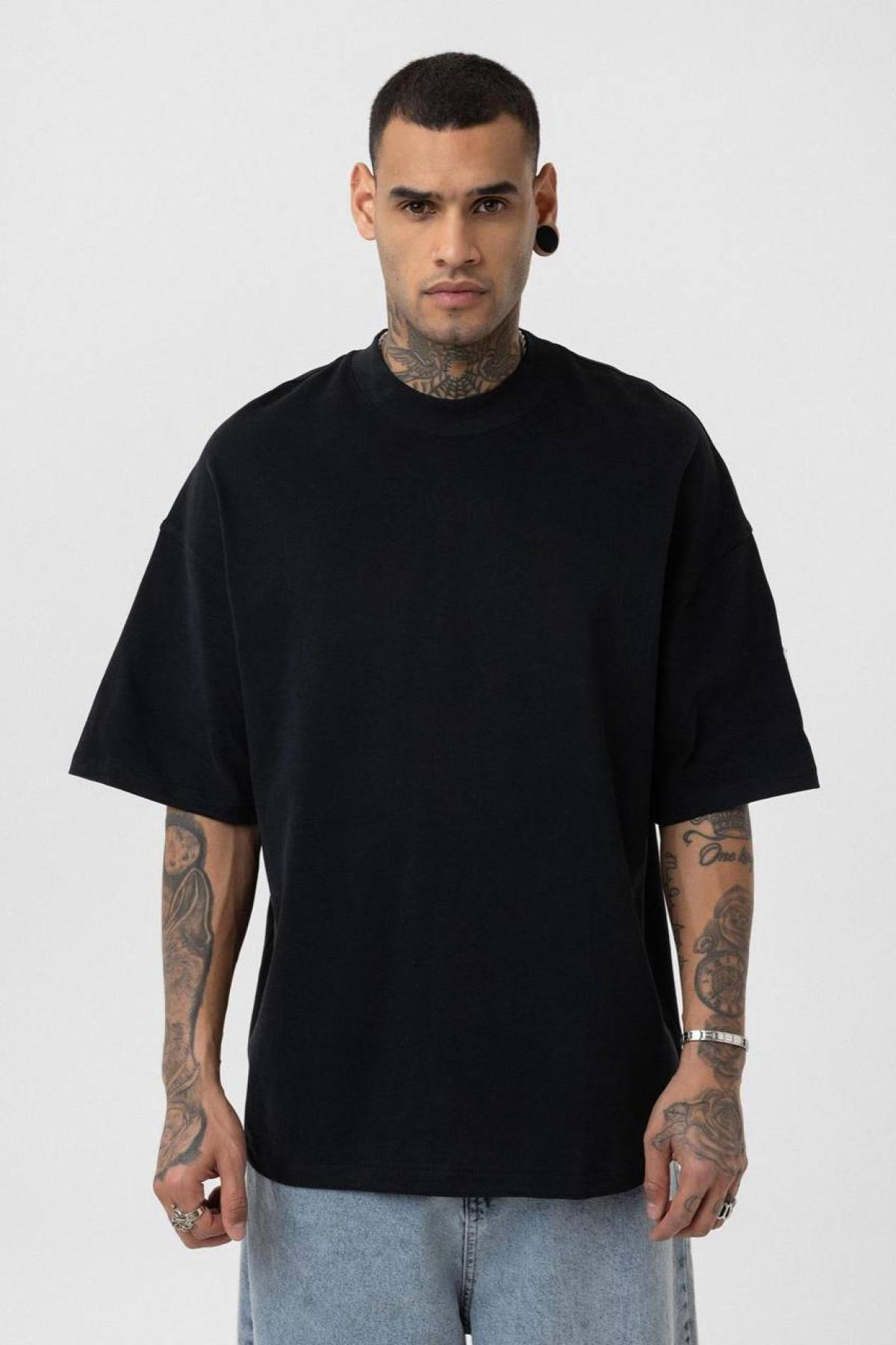 Wholesale Men Black T-shirt 722669