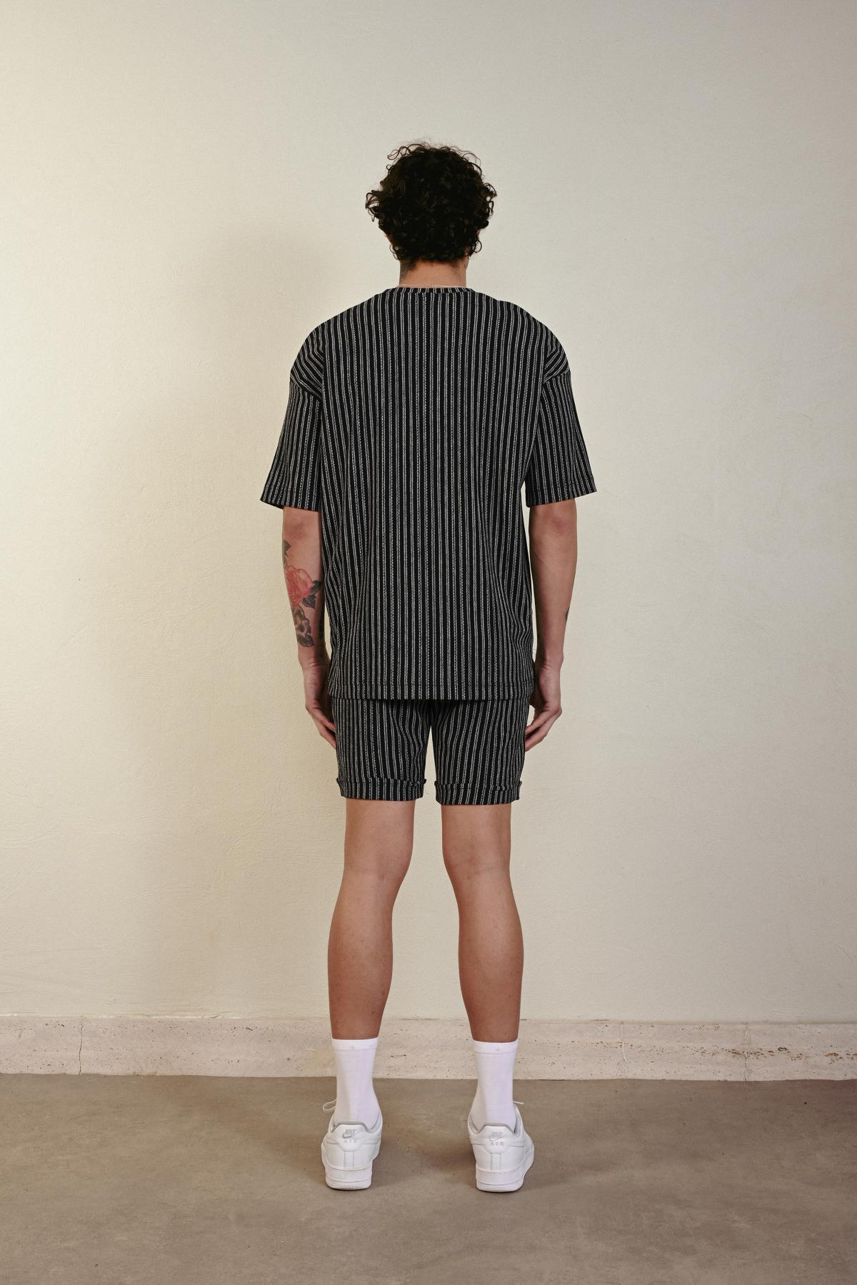 Wholesale Men Black T-shirt 721382