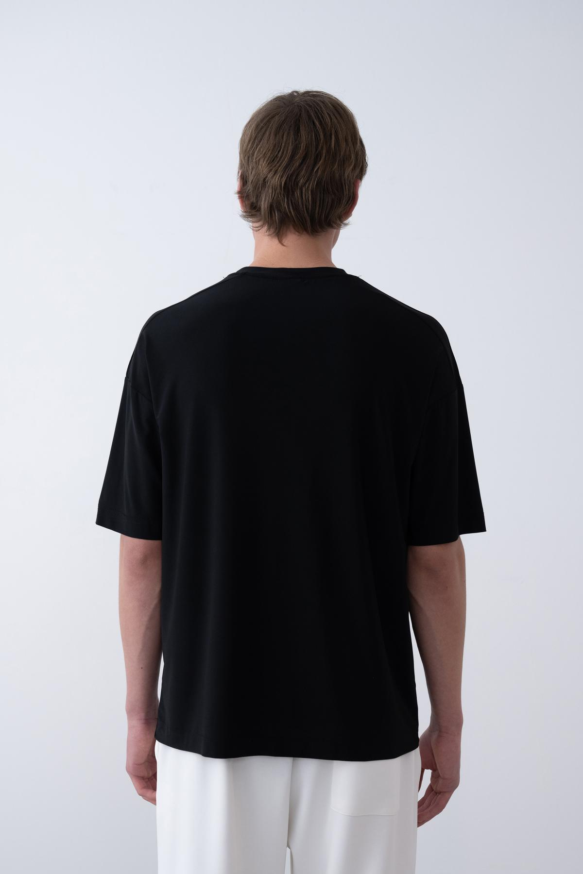Wholesale Men Black T-shirt 721266