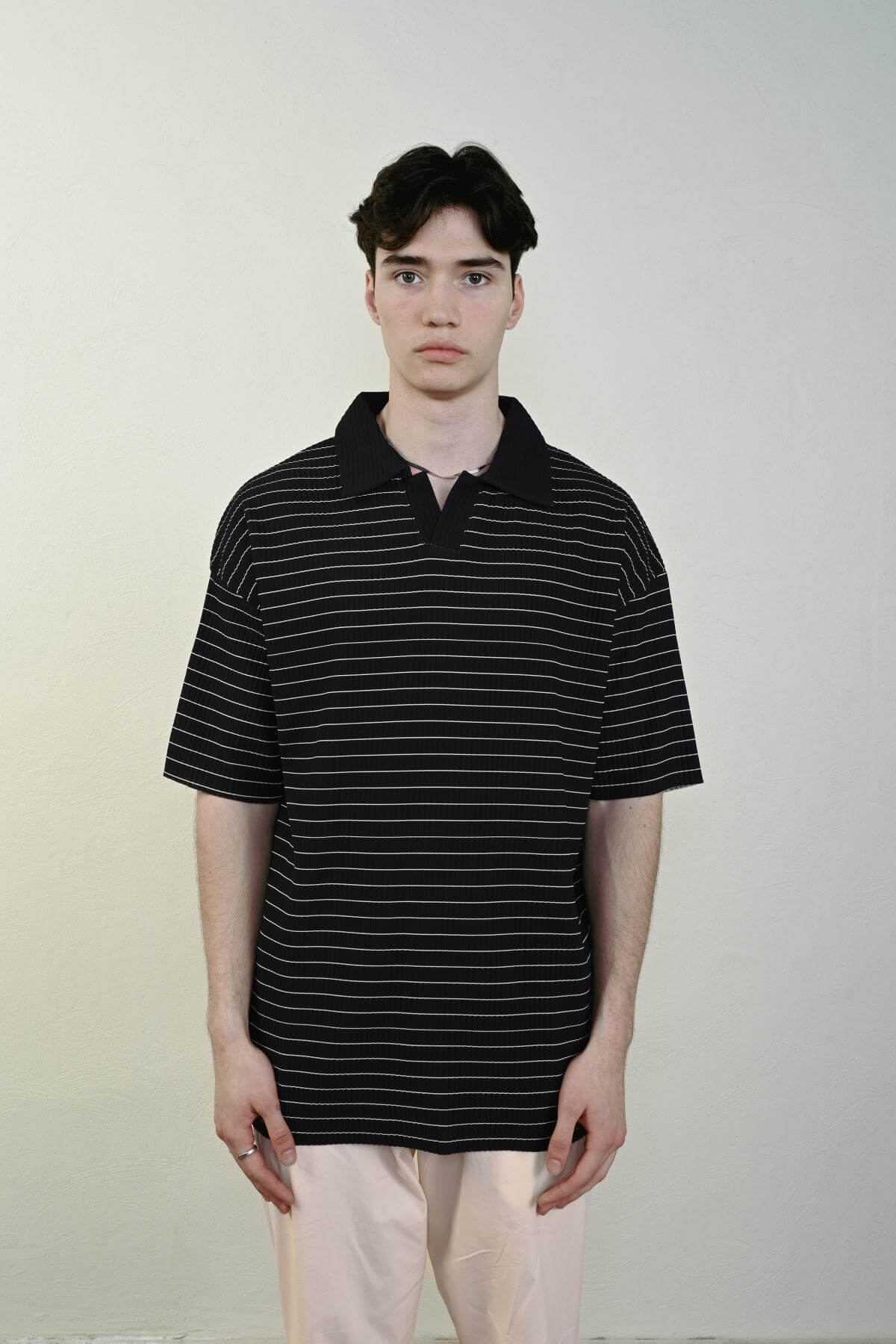 Wholesale Men Black T-shirt 721601