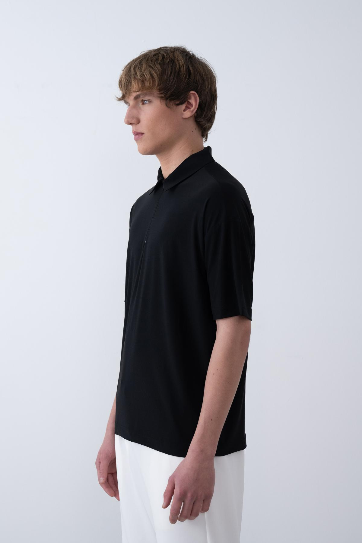 Wholesale Men Black T-shirt 721374