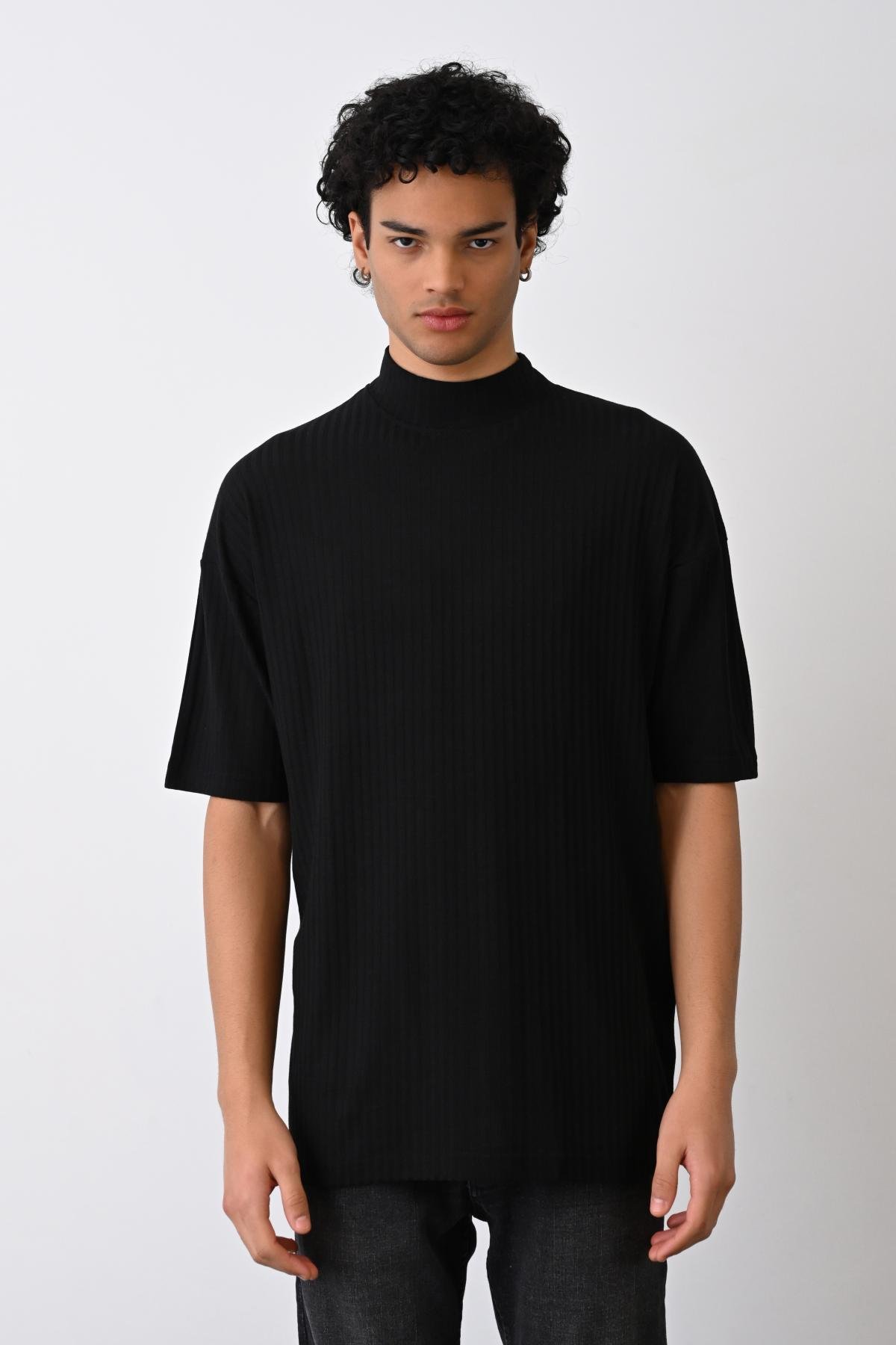 Wholesale Men Black T-shirt 721205