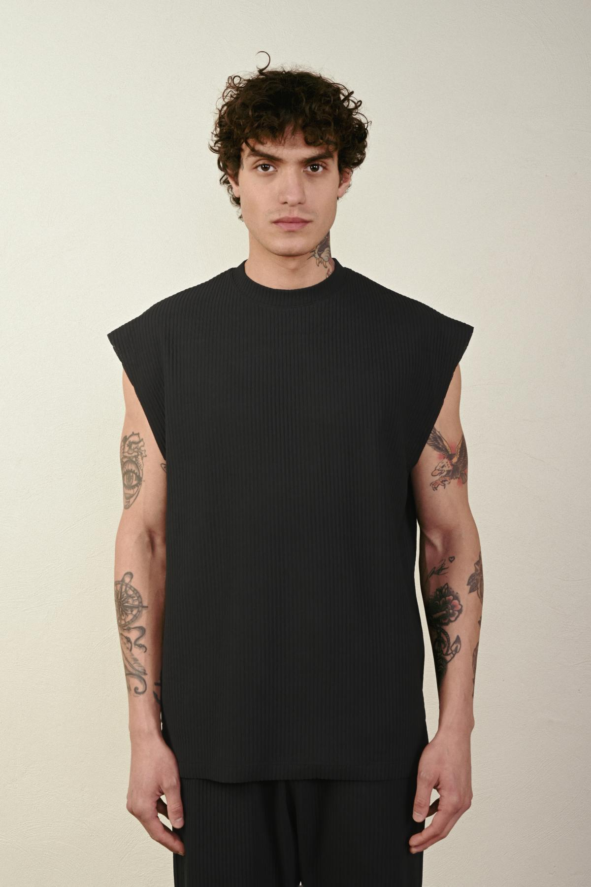 Wholesale Men Black T-shirt 721344