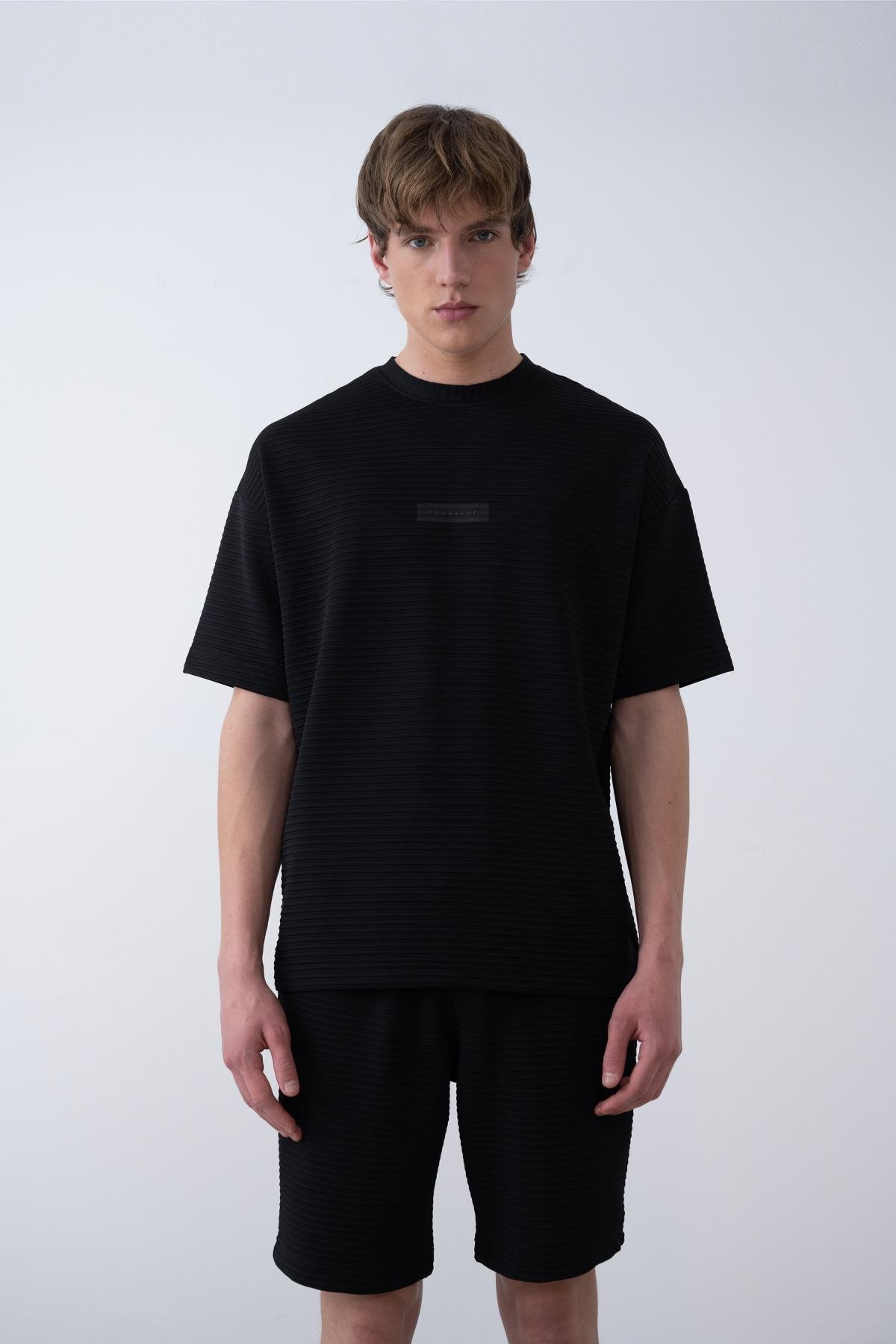 Wholesale Men Black T-shirt 721485