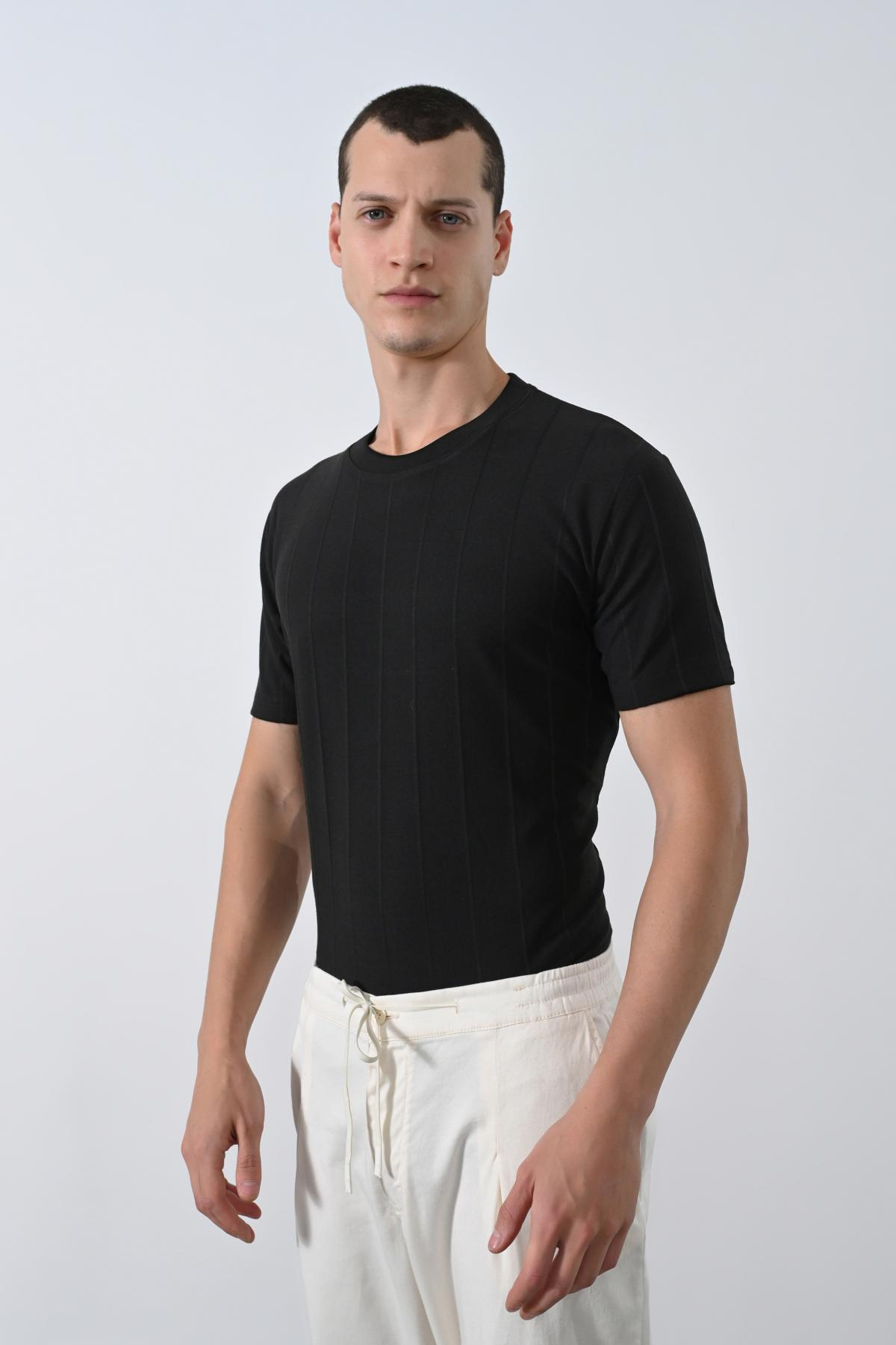 Wholesale Men Black T-shirt 721388