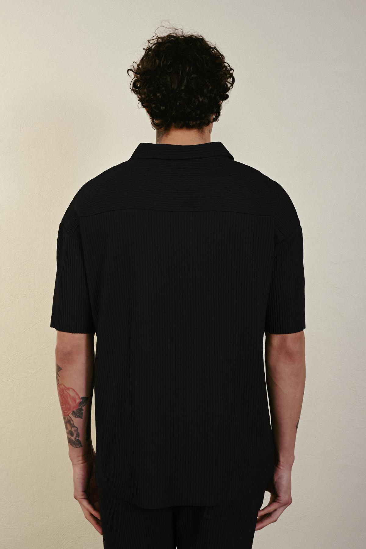 Wholesale Men Black T-shirt 721442