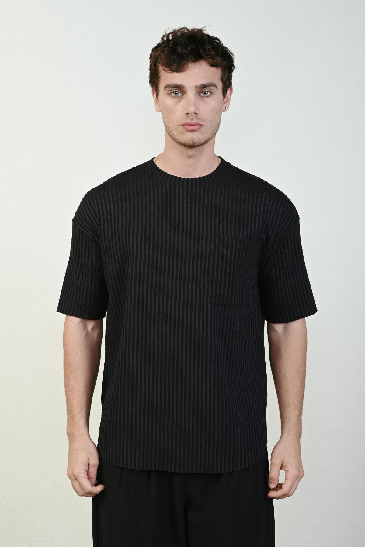 Wholesale Men Black T-shirt 721525