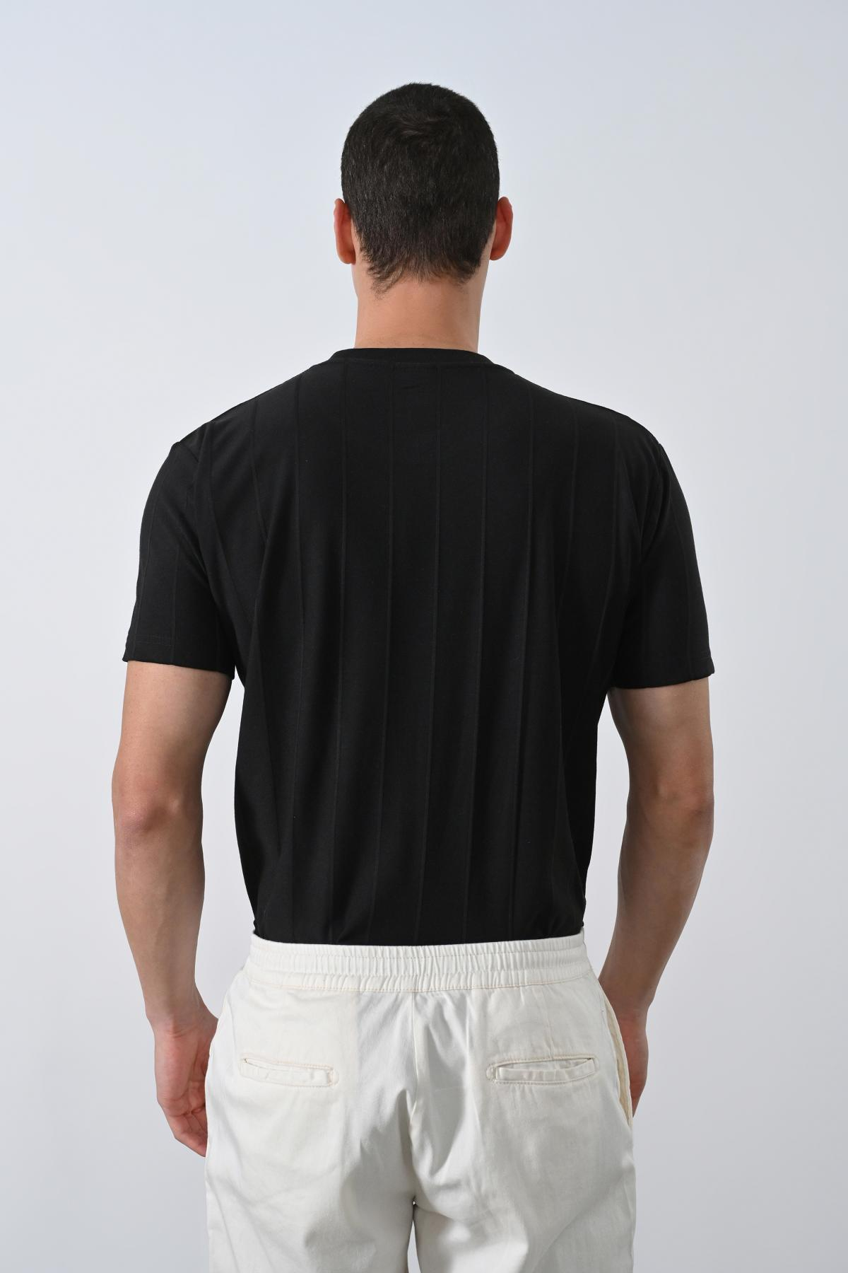 Wholesale Men Black T-shirt 721388
