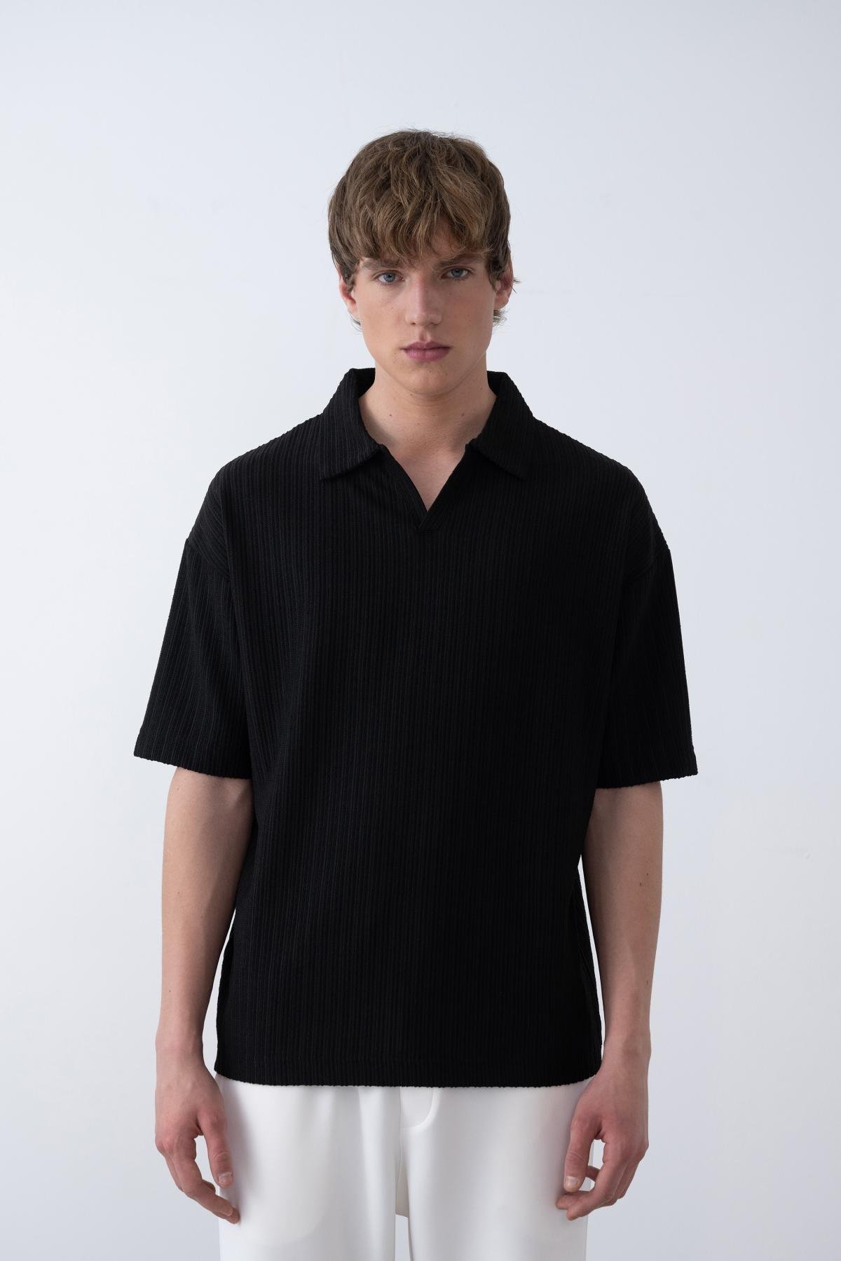 Wholesale Men Black T-shirt 721560