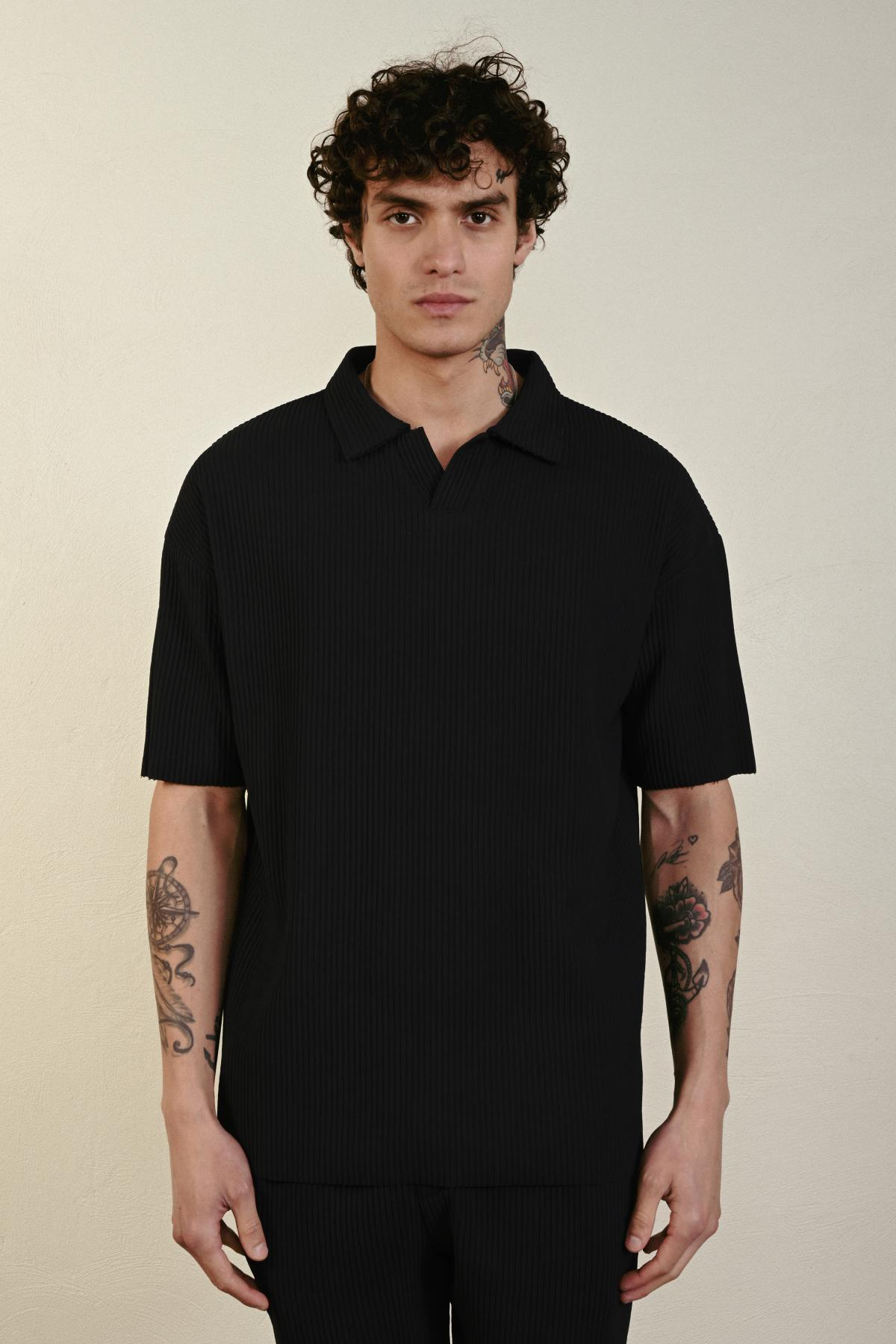 Wholesale Men Black T-shirt 721442