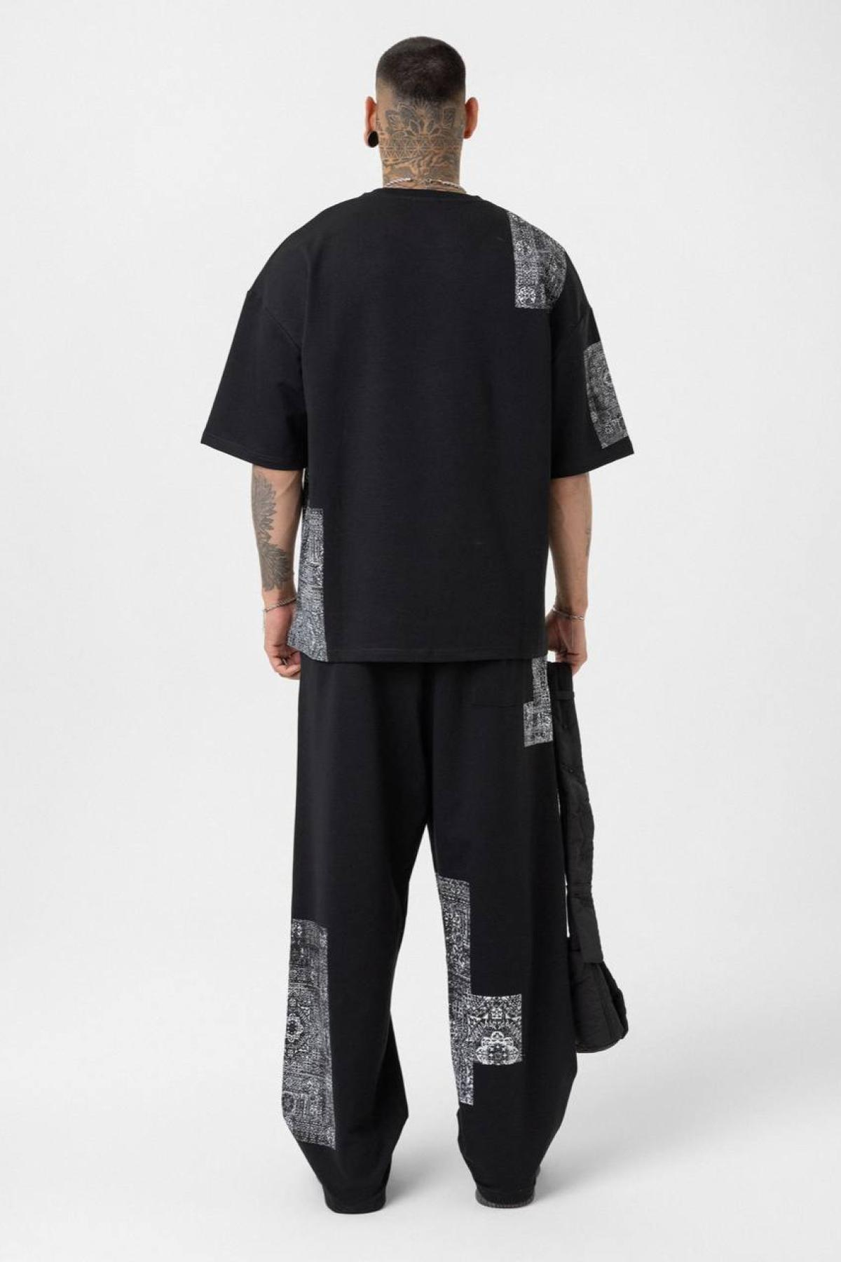 Wholesale Men Black Tracksuit 722674