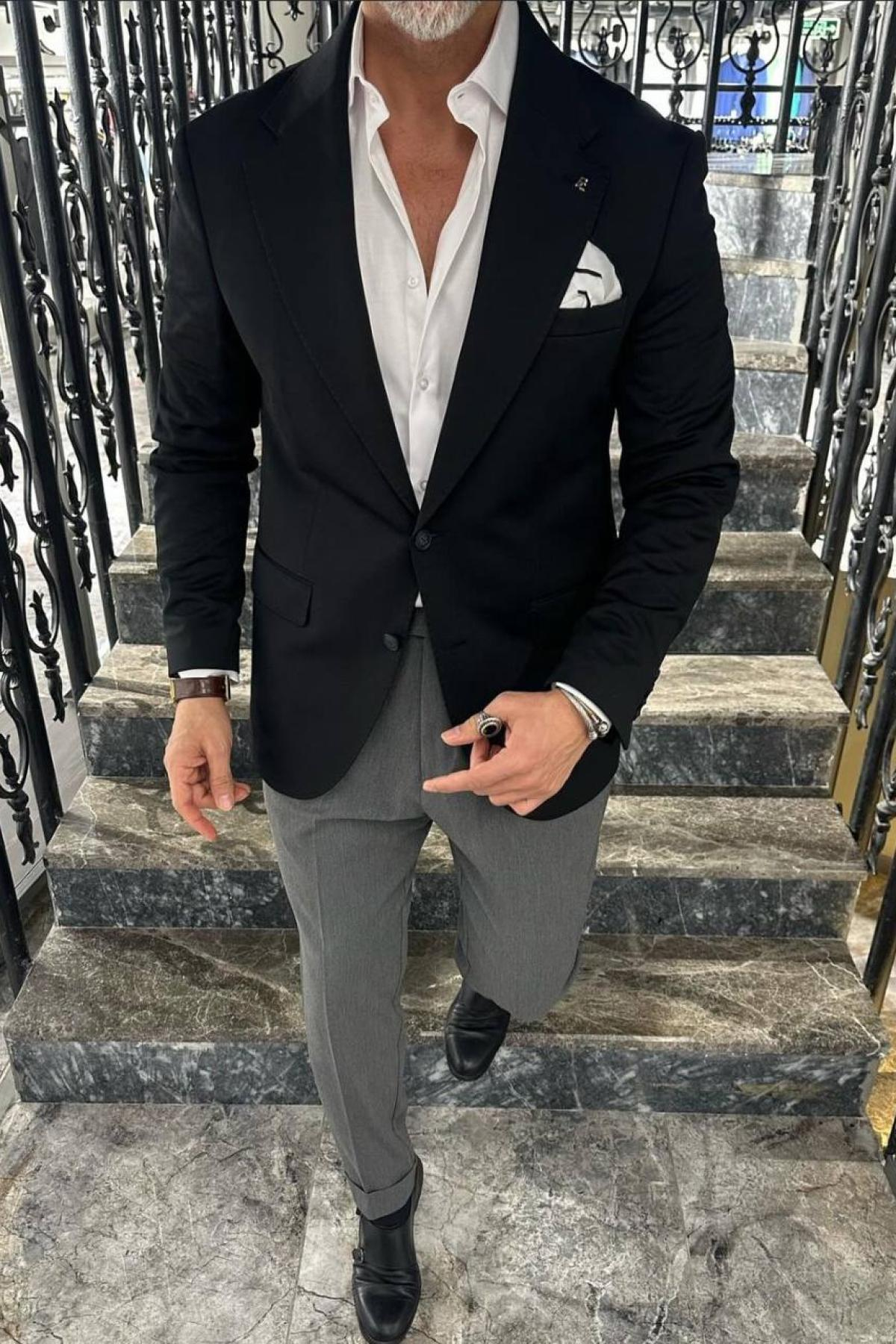 Wholesale Men Black Wide Notched Collar Jacket 731388