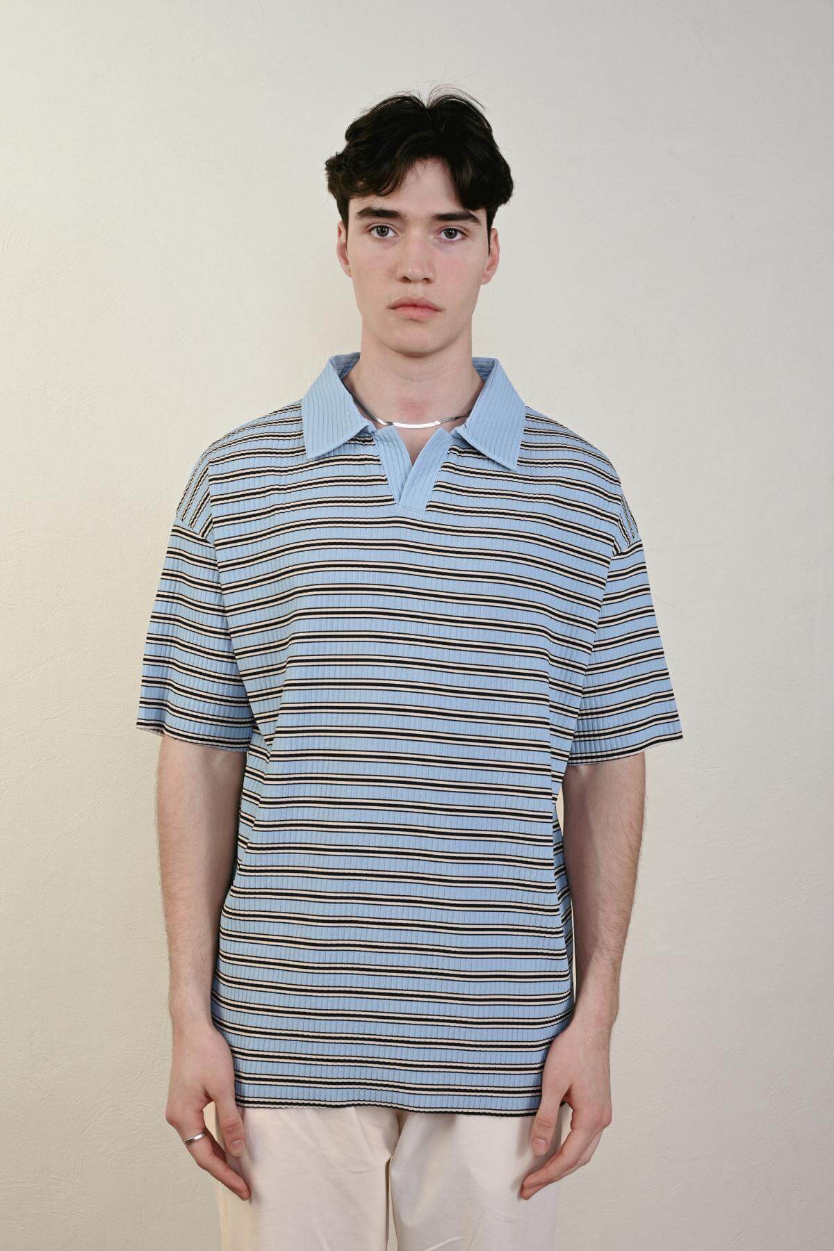 Wholesale Men Blue T-shirt 721616