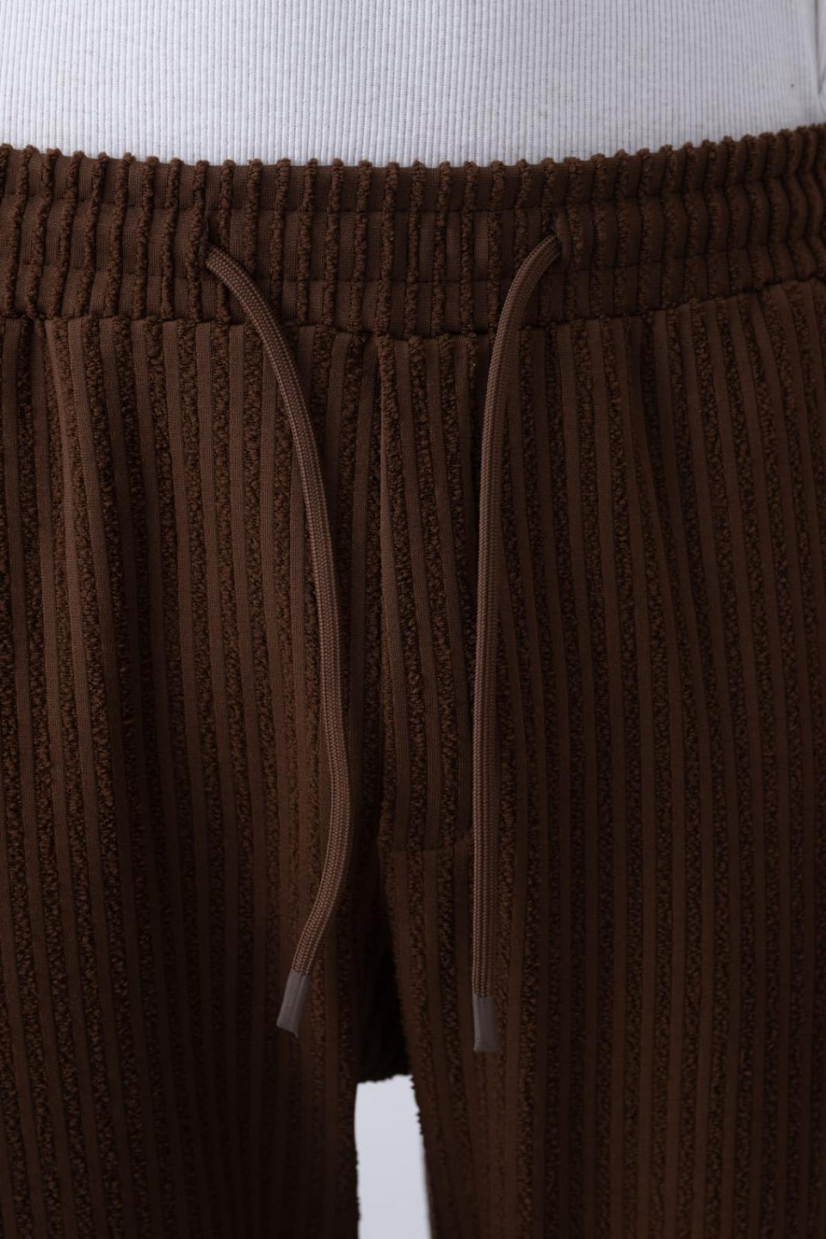 Wholesale Men Brown Pants 738701