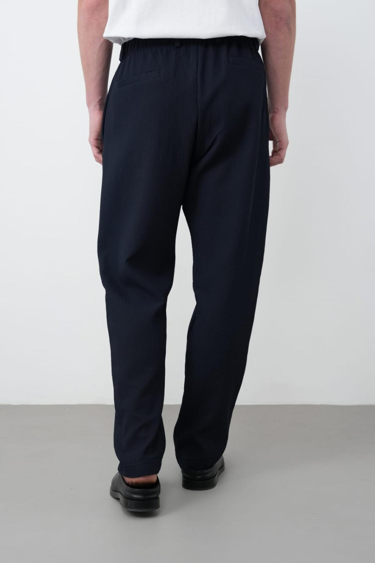 Wholesale Men Brown Pants 738279