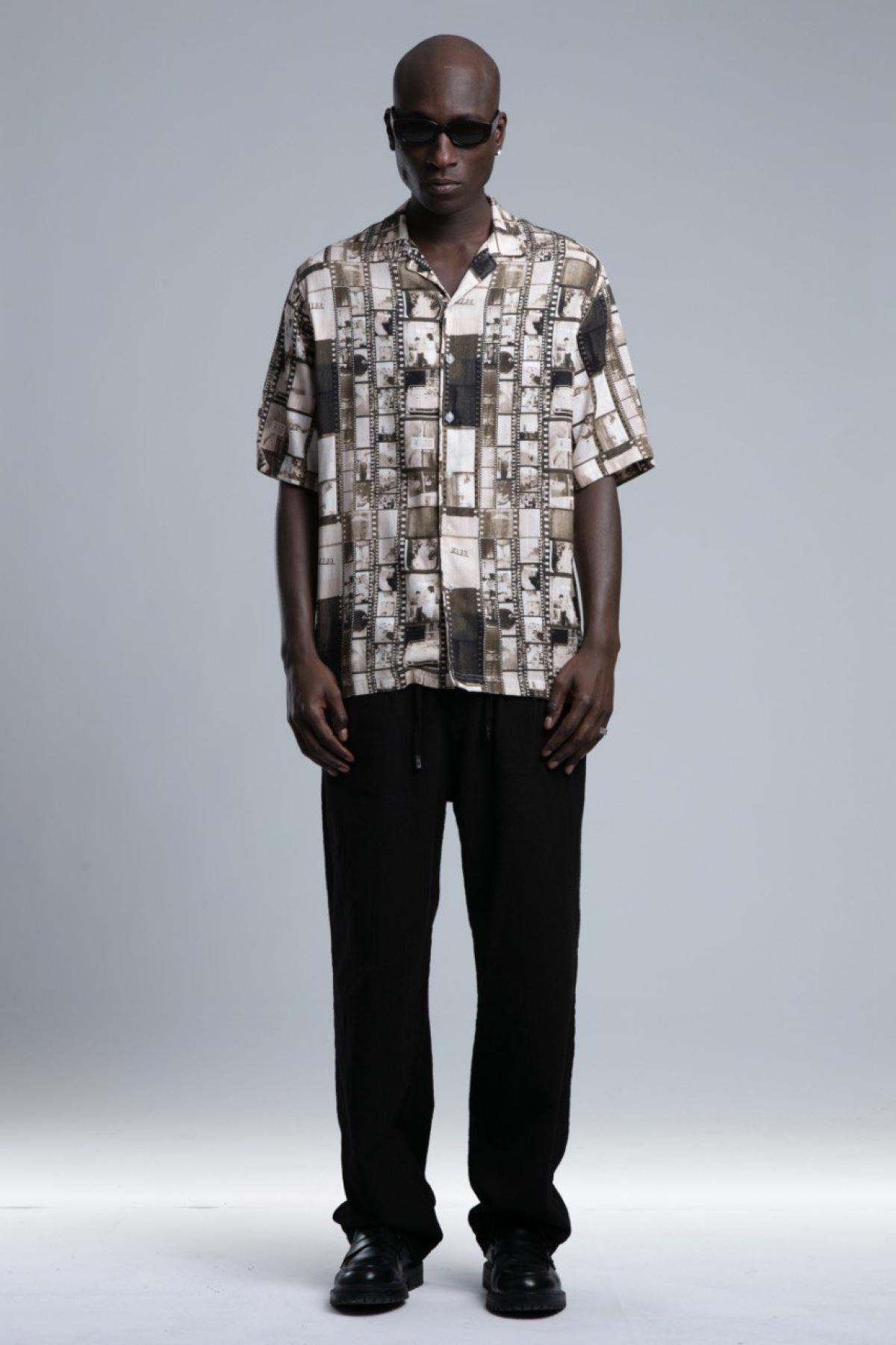 Wholesale Men Brown Printed Short Sleeve Shirt 729986