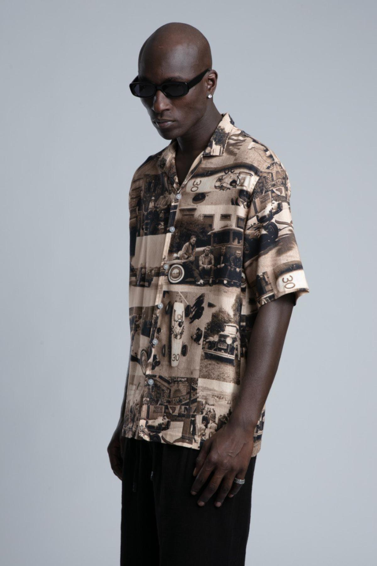 Wholesale Men Brown Printed Short Sleeve Shirt 729985
