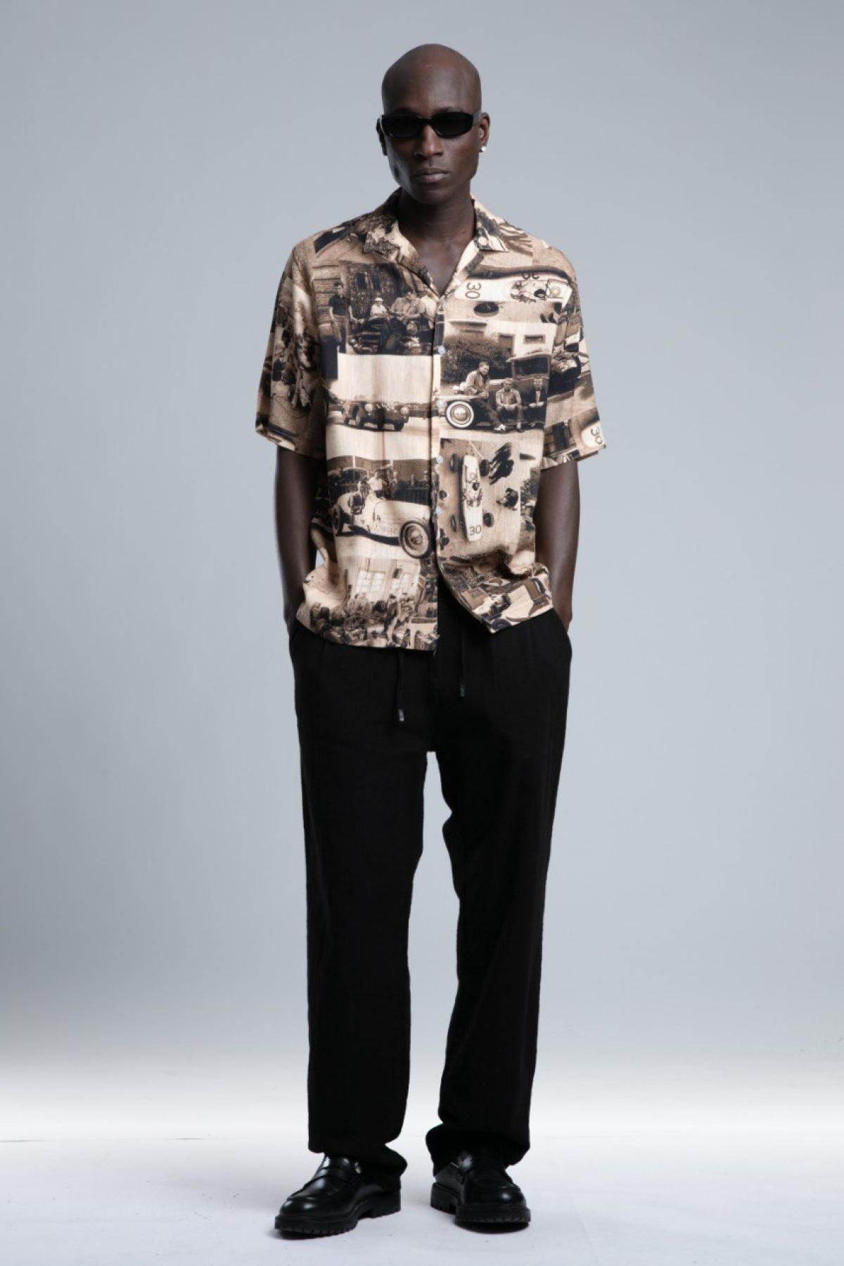 Wholesale Men Brown Printed Short Sleeve Shirt 729985