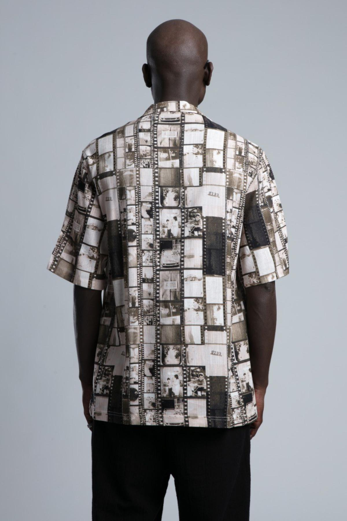 Wholesale Men Brown Printed Short Sleeve Shirt 729986