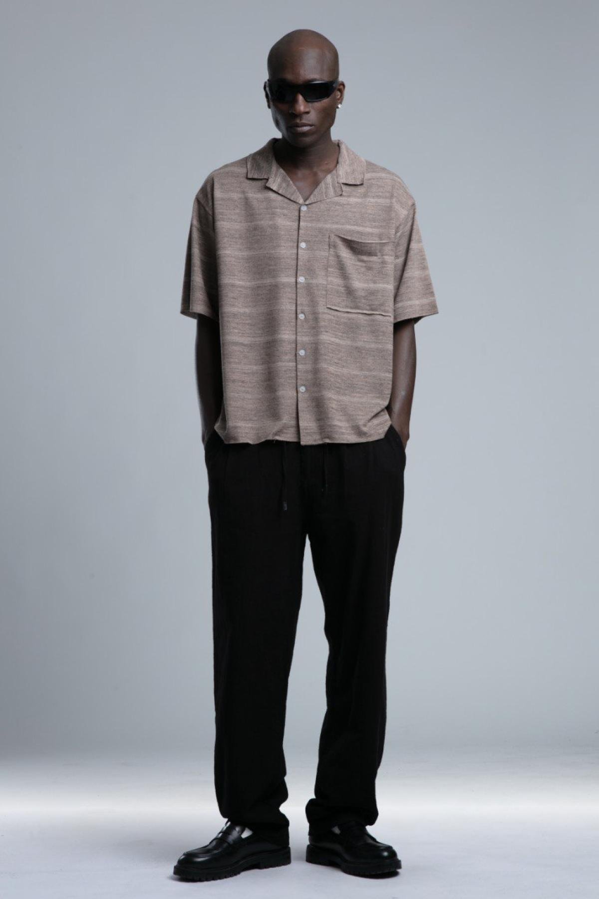 Wholesale Men Brown Short Sleeve Shirt 730433