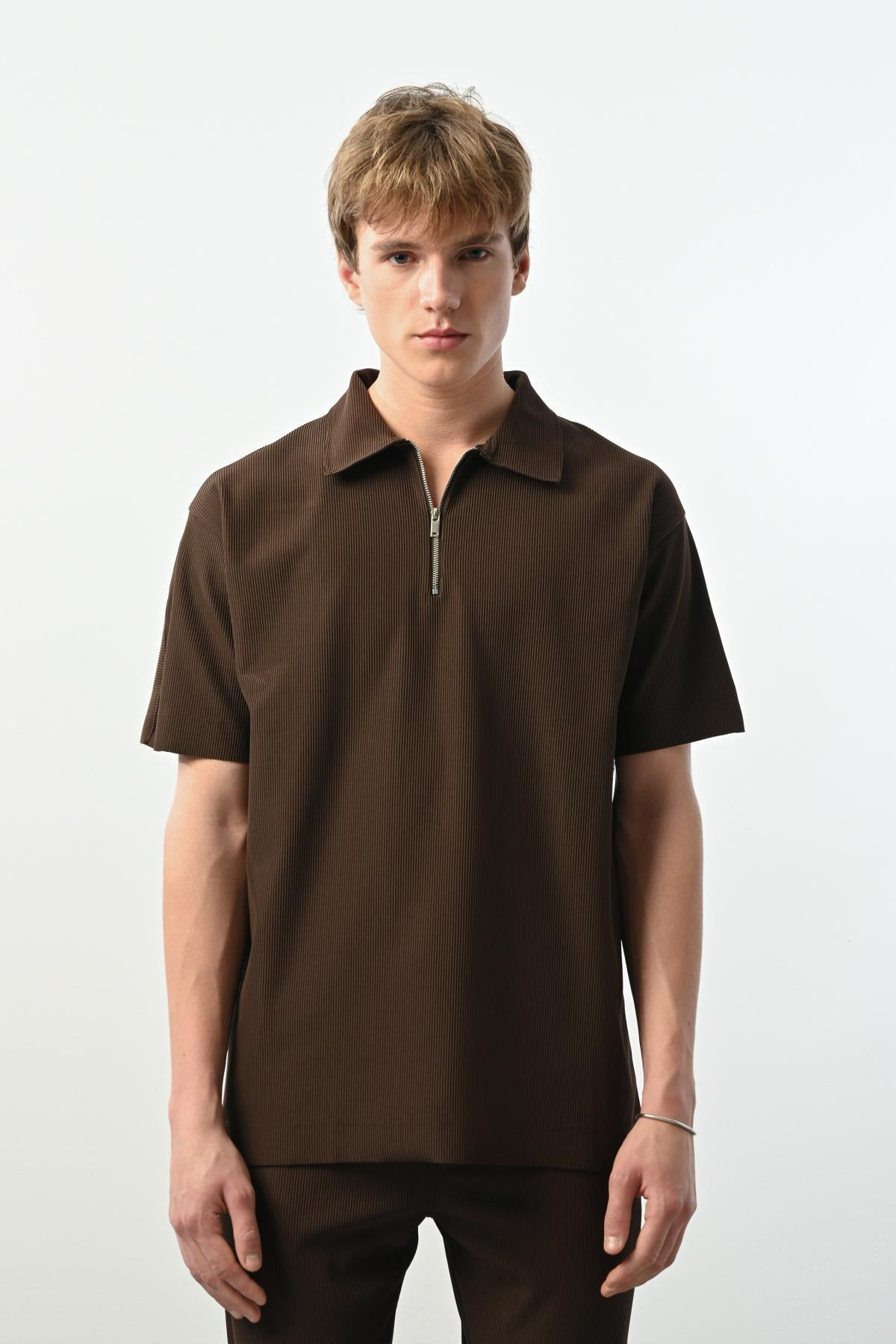 Wholesale Men Brown T-shirt 721598