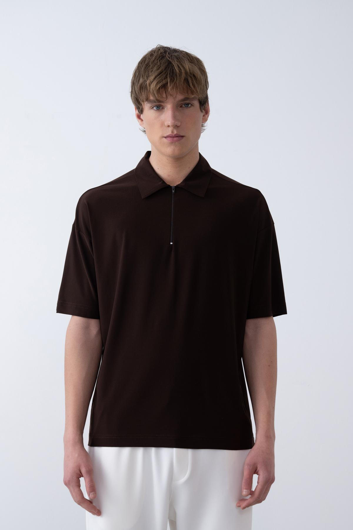 Wholesale Men Brown T-shirt 721377