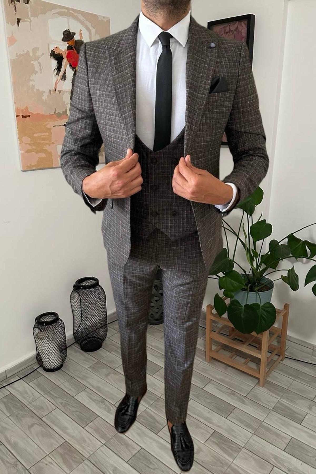 Wholesale Men Chocolate Brown Plaid Three Piece Suits Blazer Vest and Trousers 708911