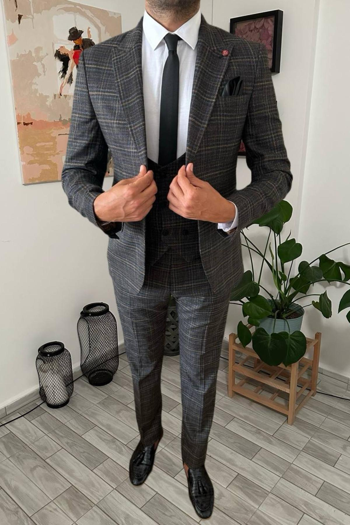 Wholesale Men Chocolate Brown Plaid Three Piece Suits Blazer Vest and Trousers 708923