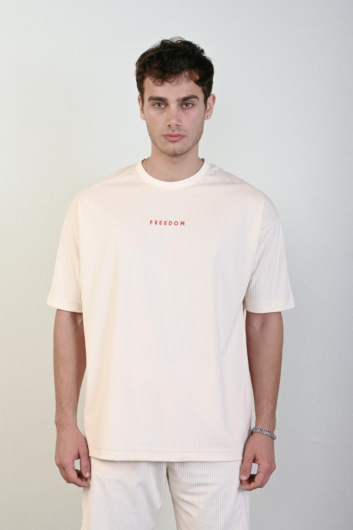Wholesale Men Cream T-shirt 721401