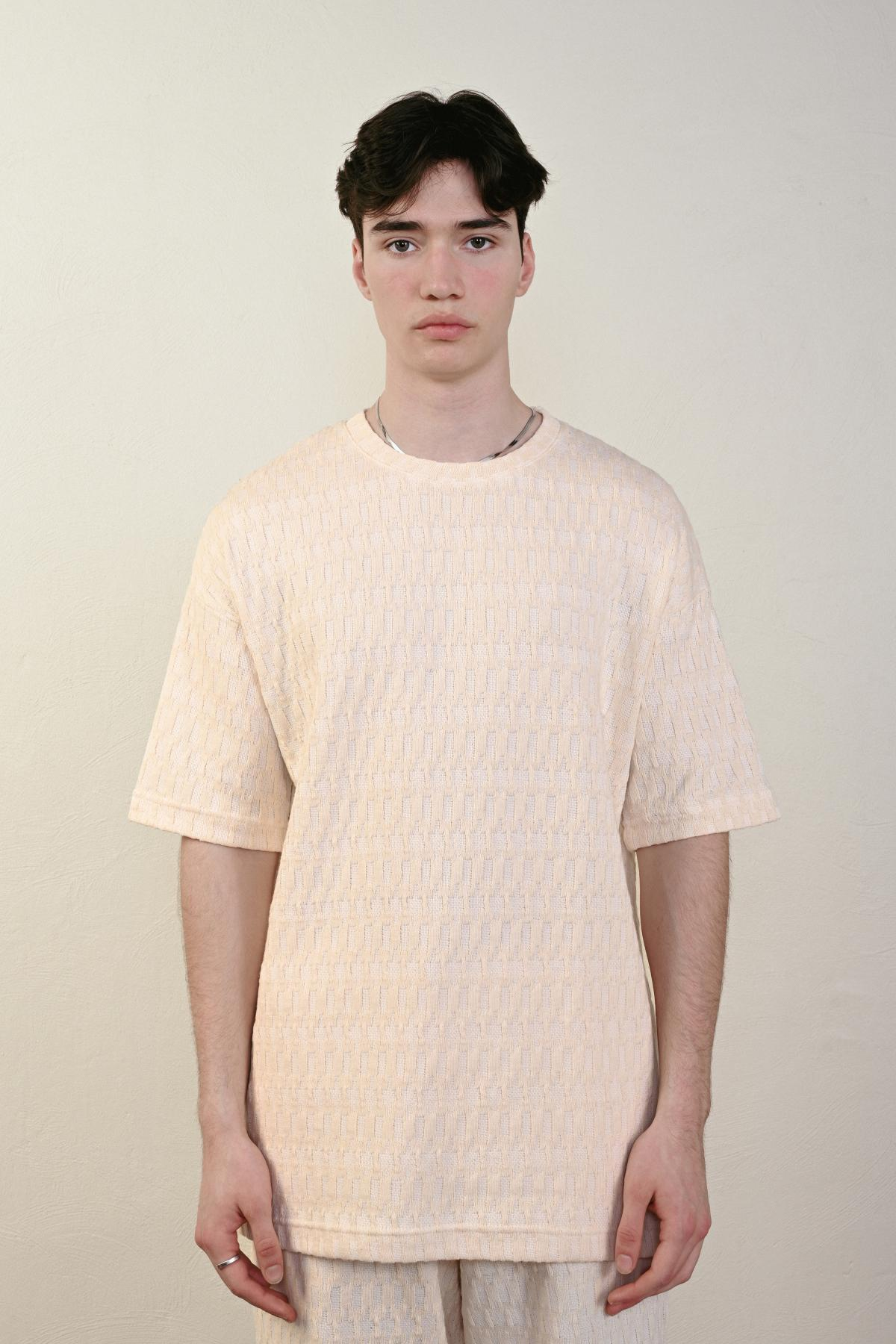 Wholesale Men Cream T-shirt 721392