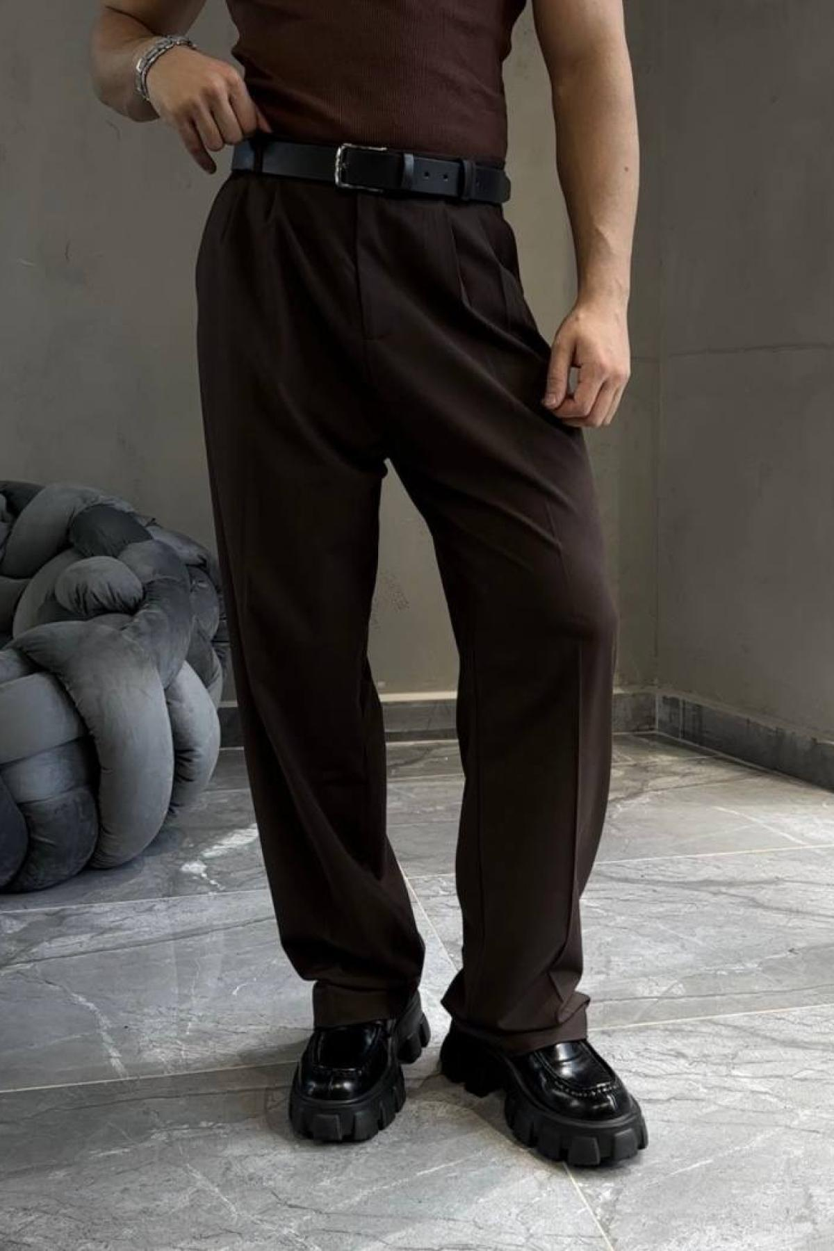 Wholesale Men Dark Brown Trousers With Pleat Detail 739209
