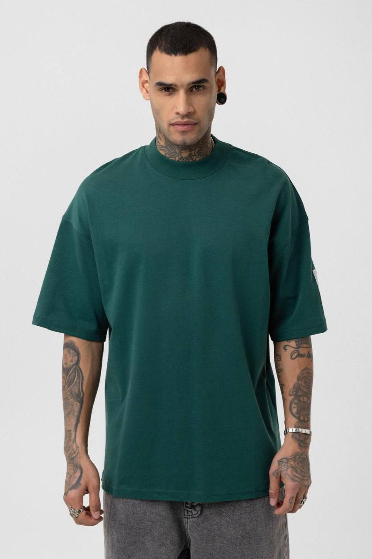 Wholesale Men Dark Green T-shirt 722673