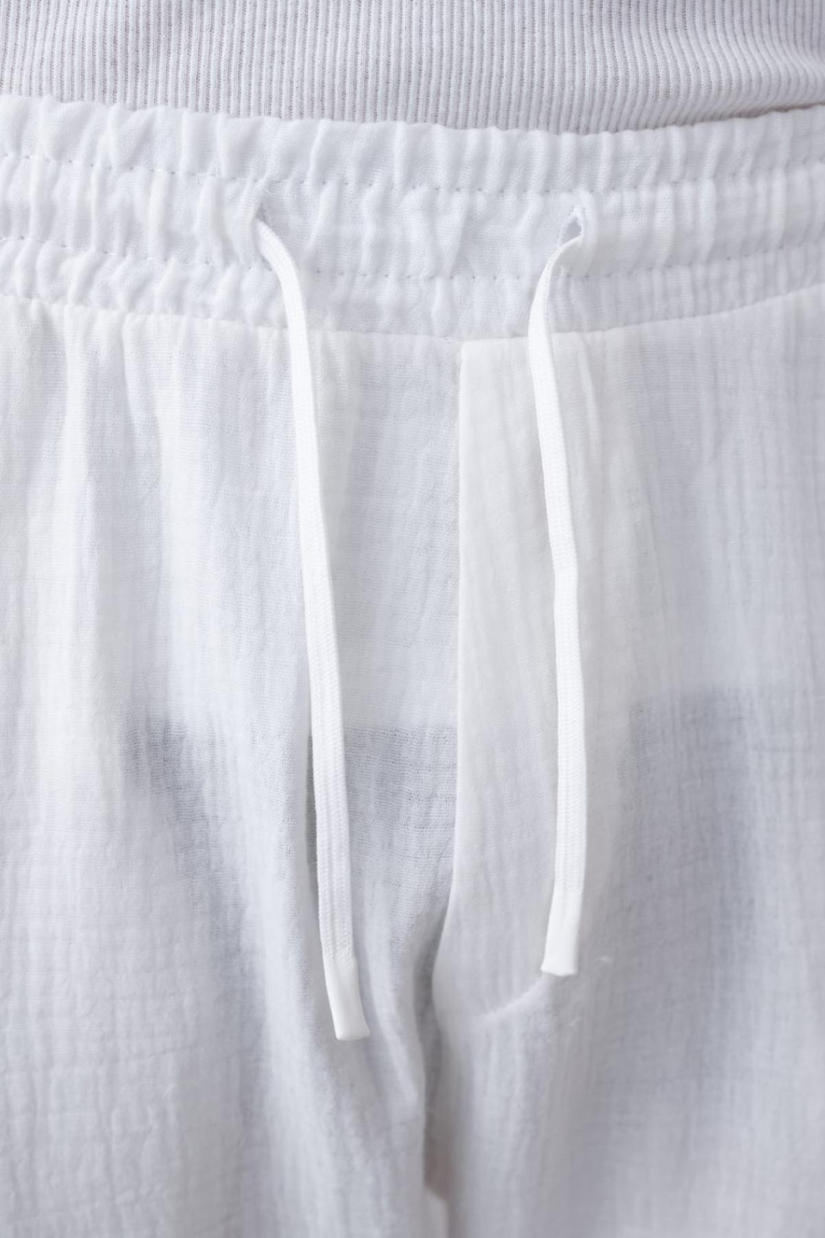 Wholesale Men Ecru Pants 739008
