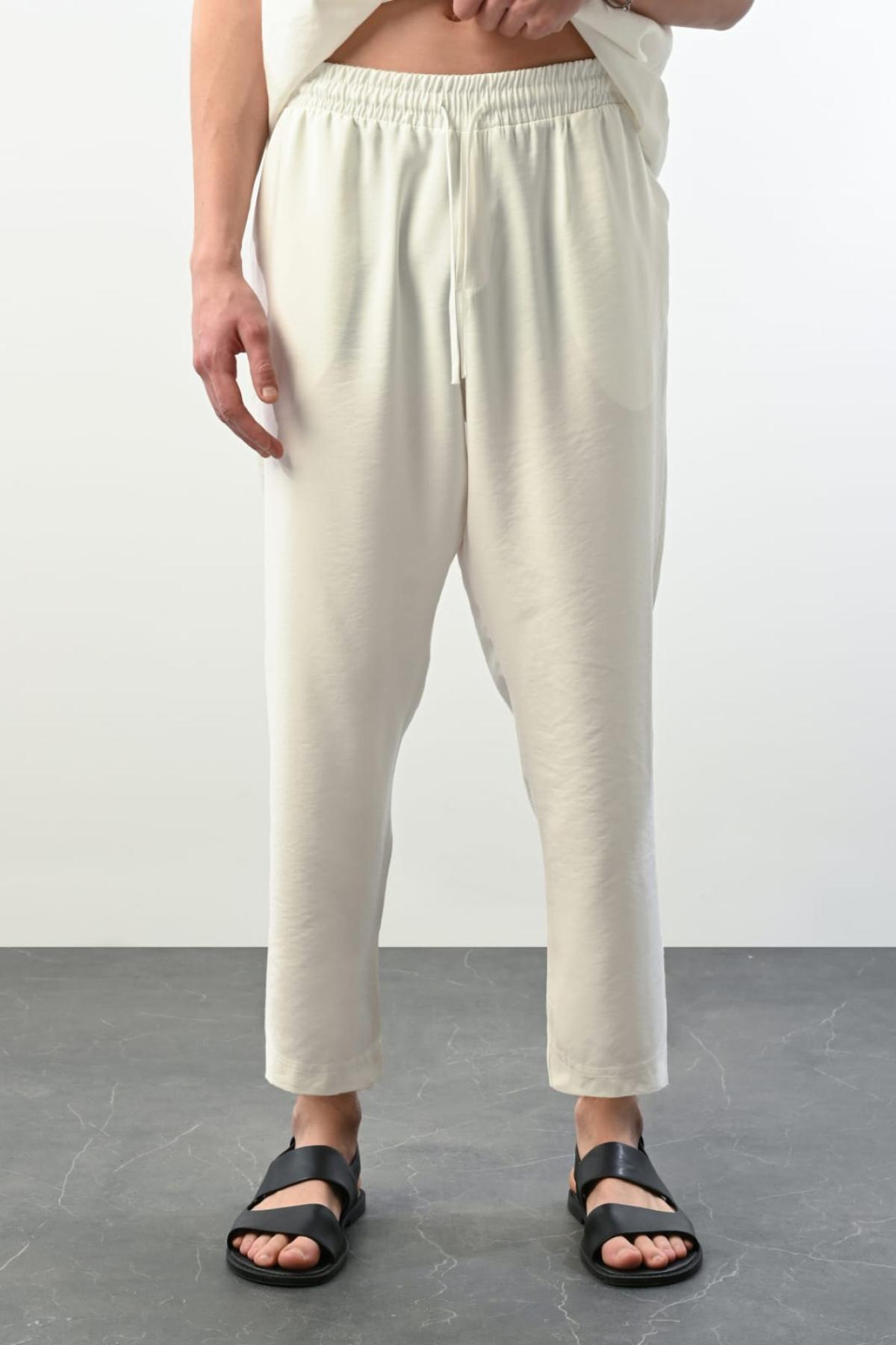 Wholesale Men Ecru Pants 738601