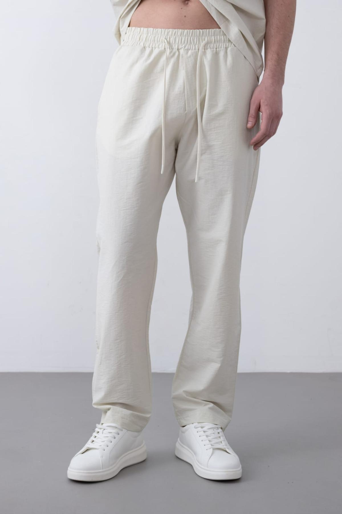Wholesale Men Ecru Pants 738672