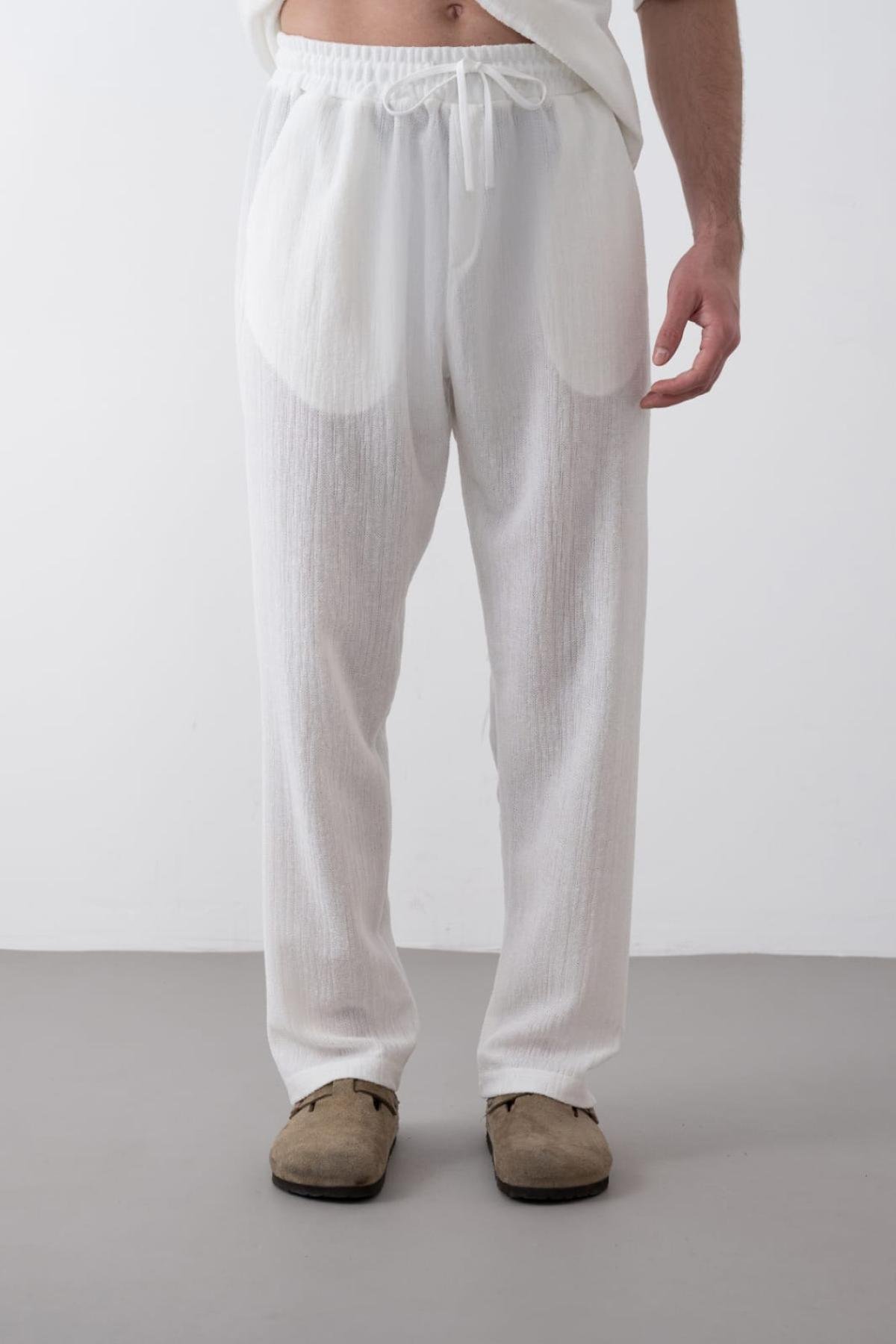 Wholesale Men Ecru Pants 738596