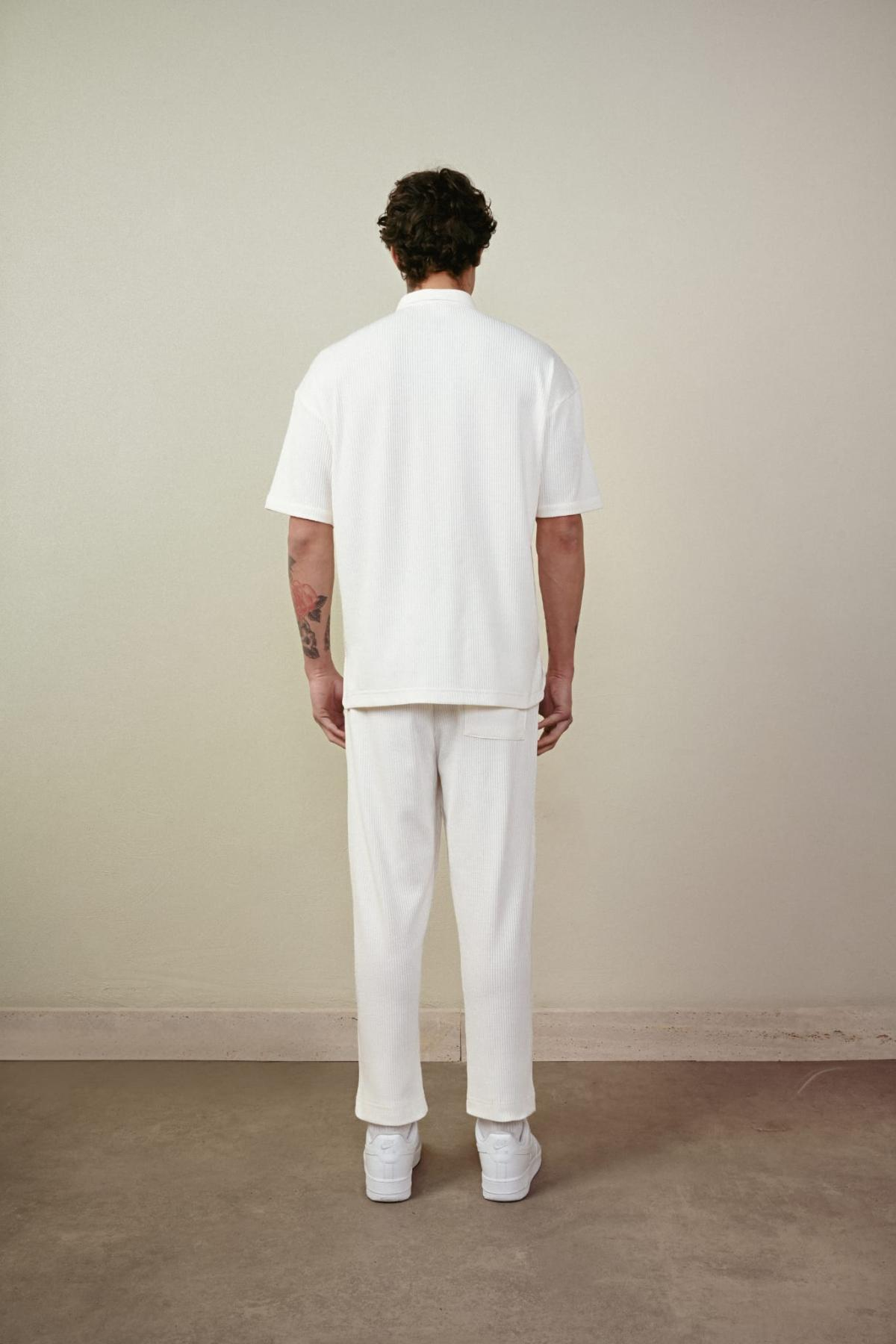 Wholesale Men Ecru Pants 738723