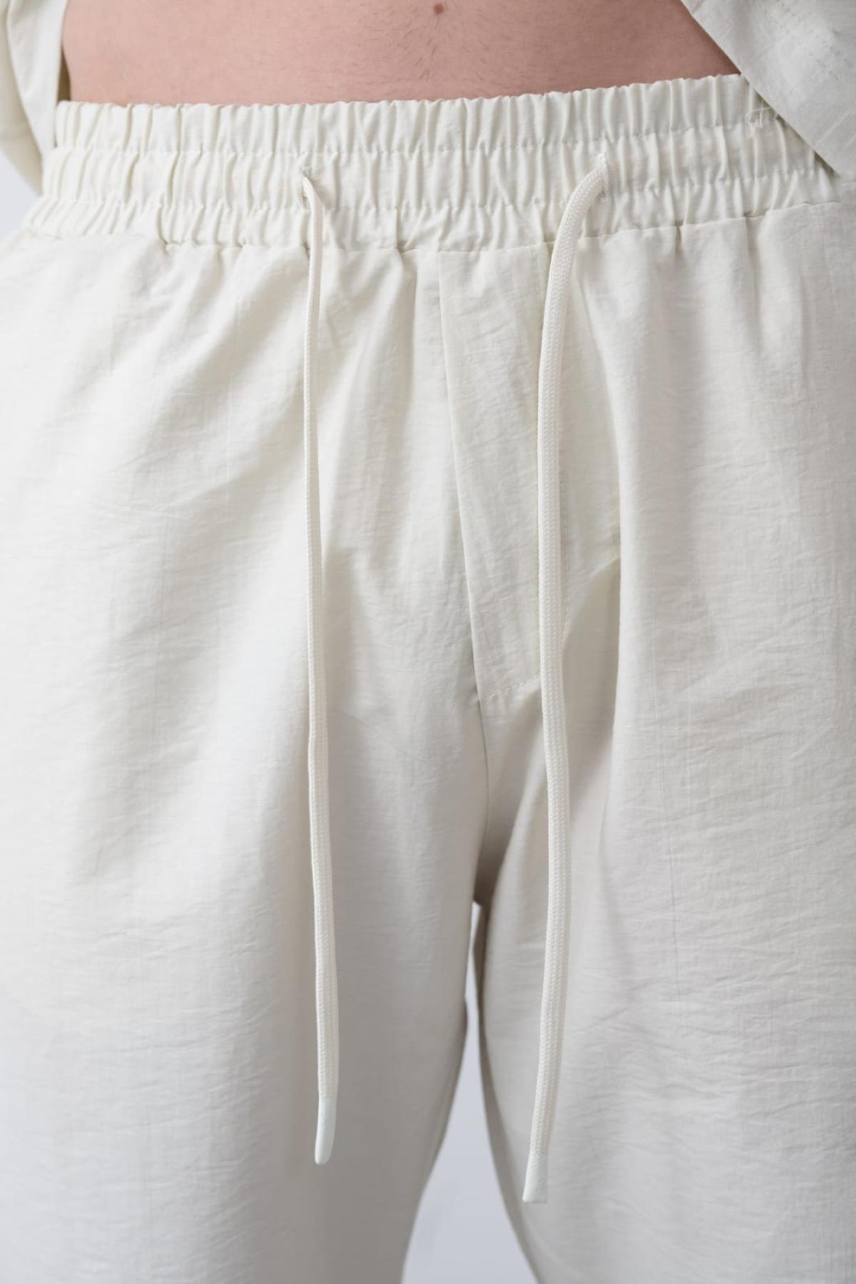 Wholesale Men Ecru Pants 738672