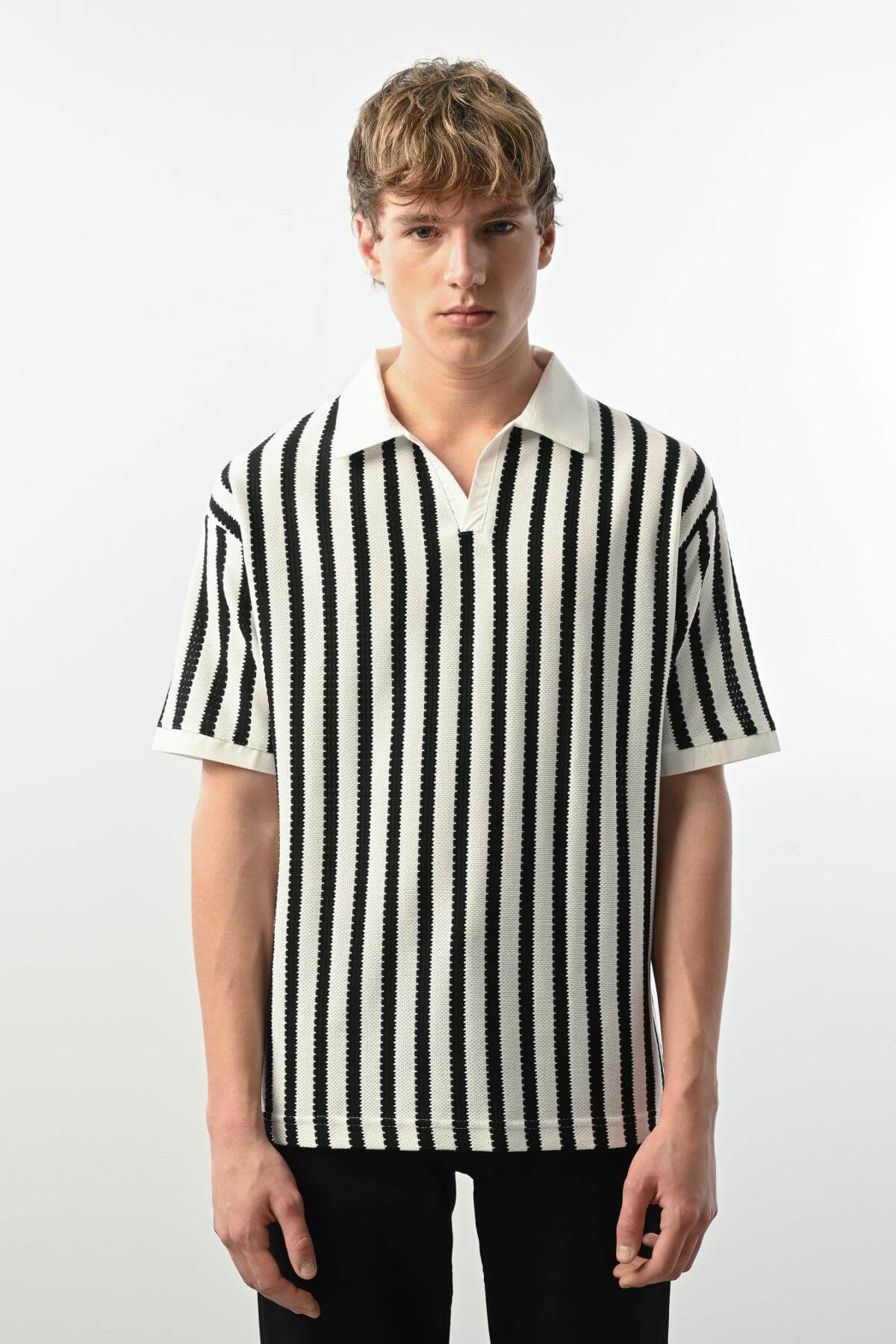 Wholesale Men Ecru T-shirt 721635