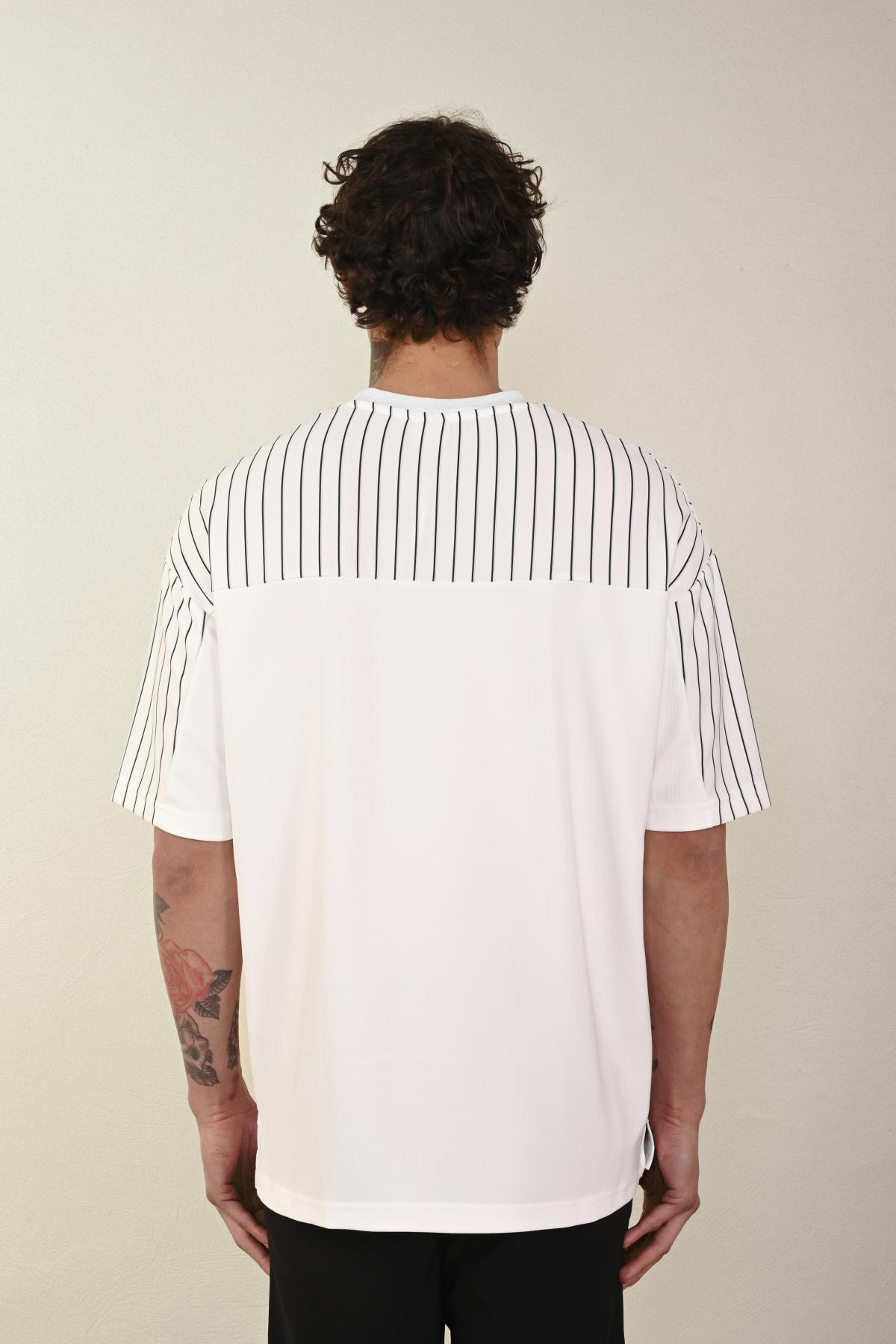 Wholesale Men Ecru T-shirt 721405