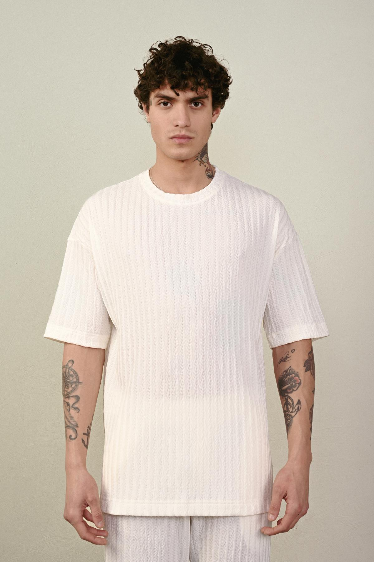 Wholesale Men Ecru T-shirt 721342