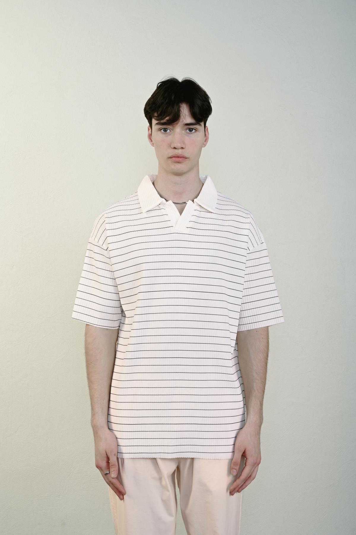 Wholesale Men Ecru T-shirt 721611