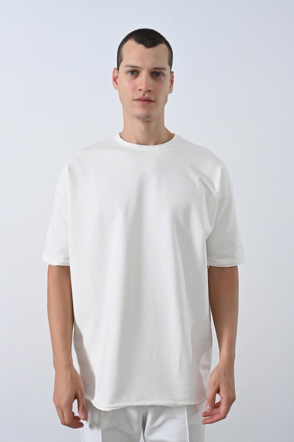 Wholesale Men Ecru T-shirt 721419