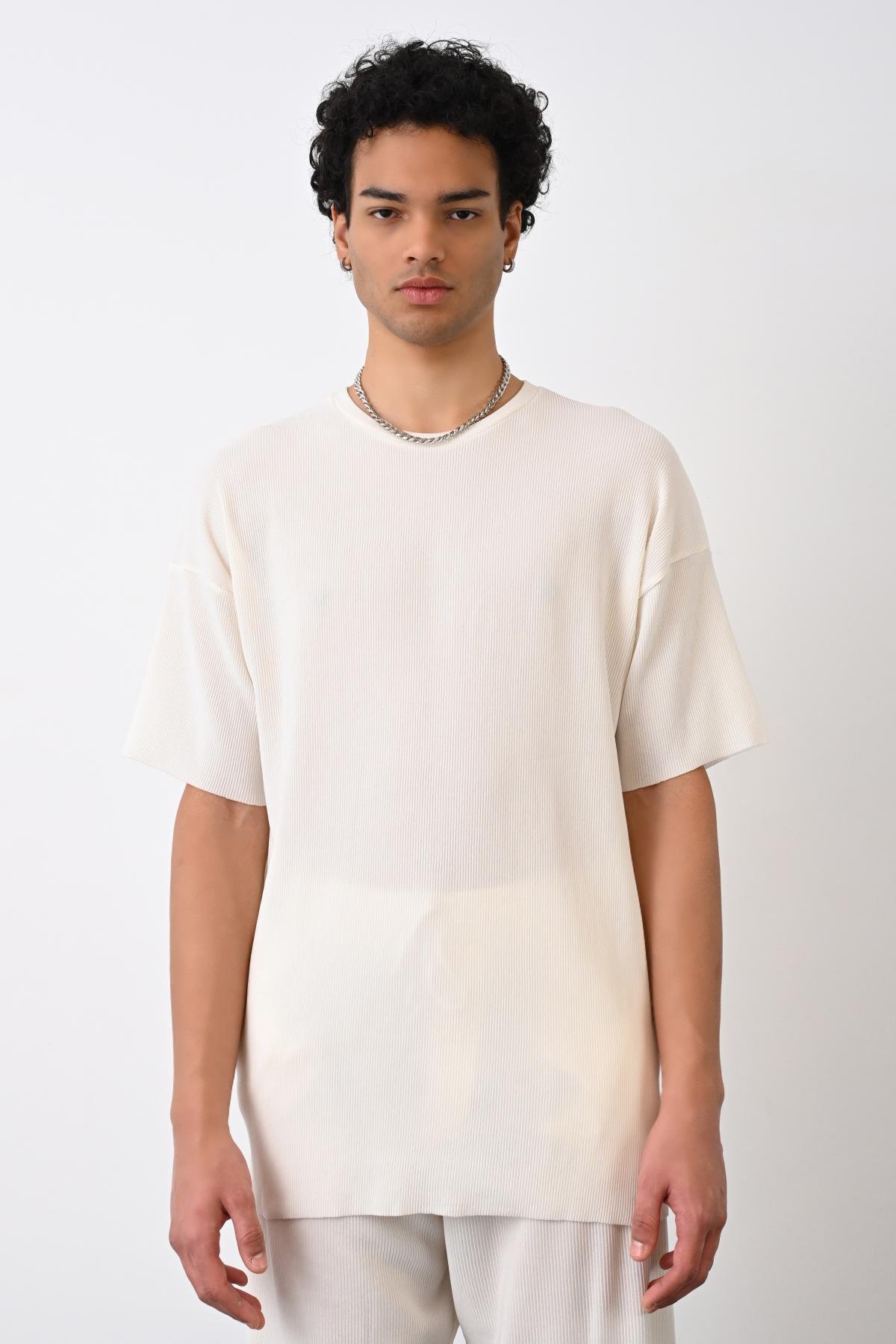 Wholesale Men Ecru T-shirt 721293
